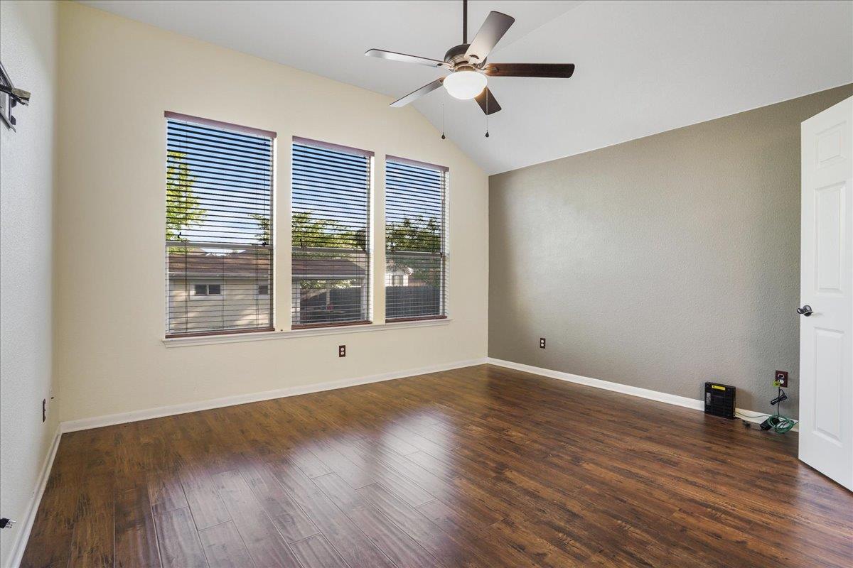 1608 Goddard Bluff Dr, Austin, TX 78754