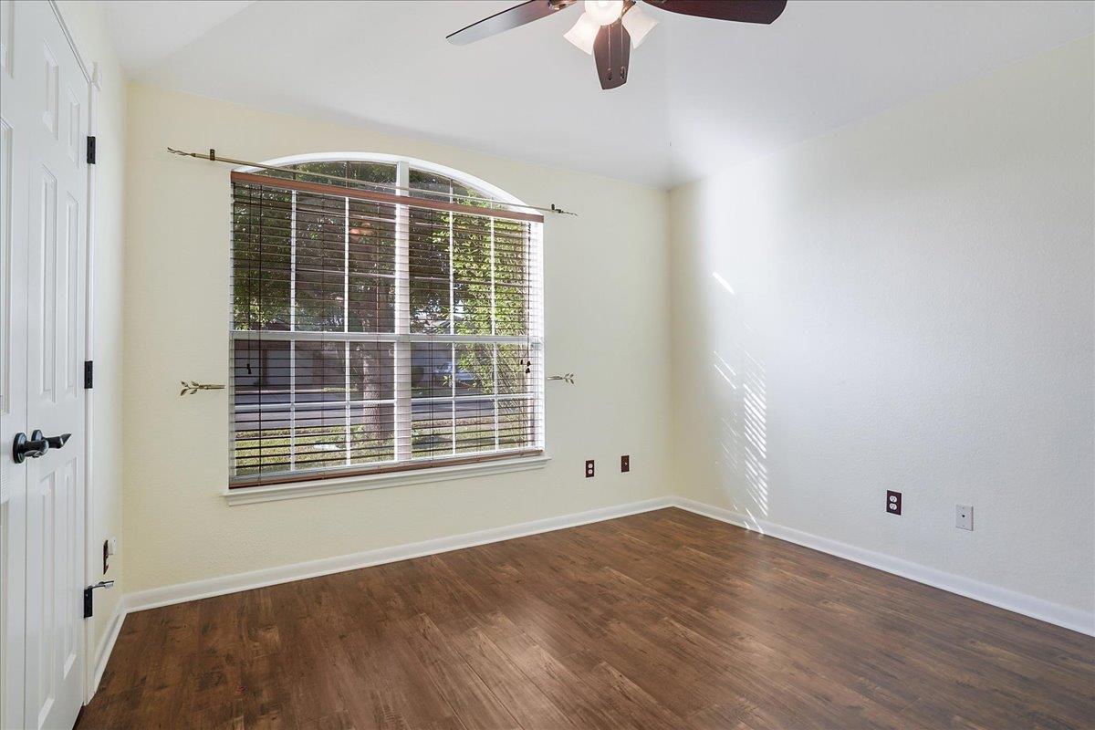 1608 Goddard Bluff Dr, Austin, TX 78754