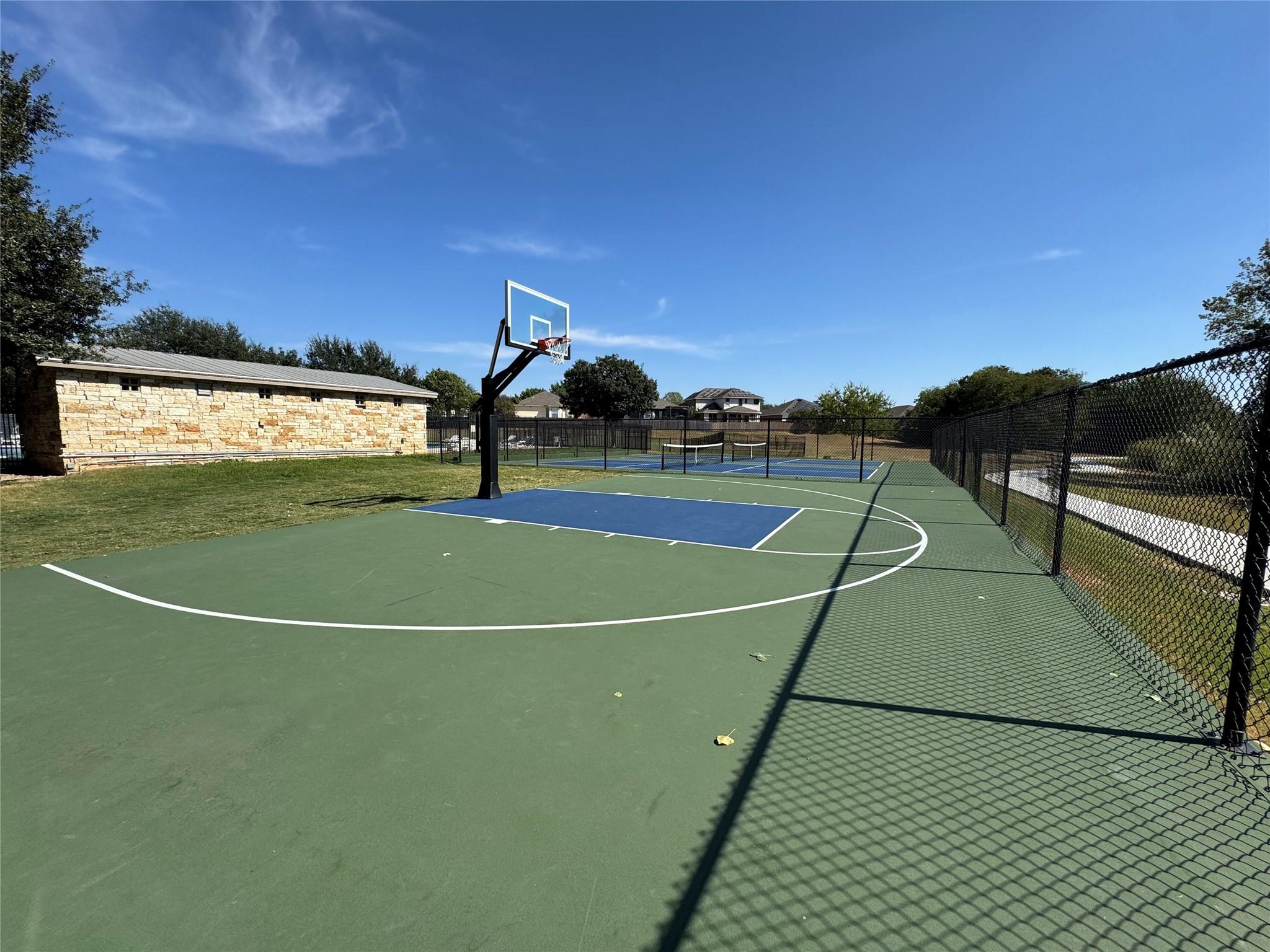 1608 Goddard Bluff Dr, Austin, TX 78754