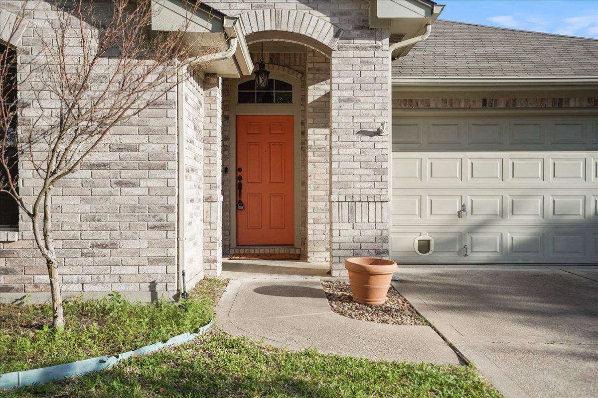 1608 Goddard Bluff Dr, Austin, TX 78754