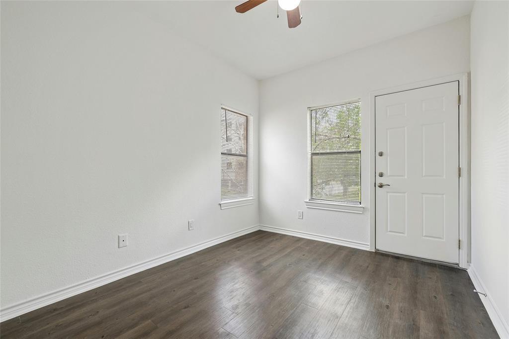 915 22nd 1/2 St W # 101, Austin, TX 78705