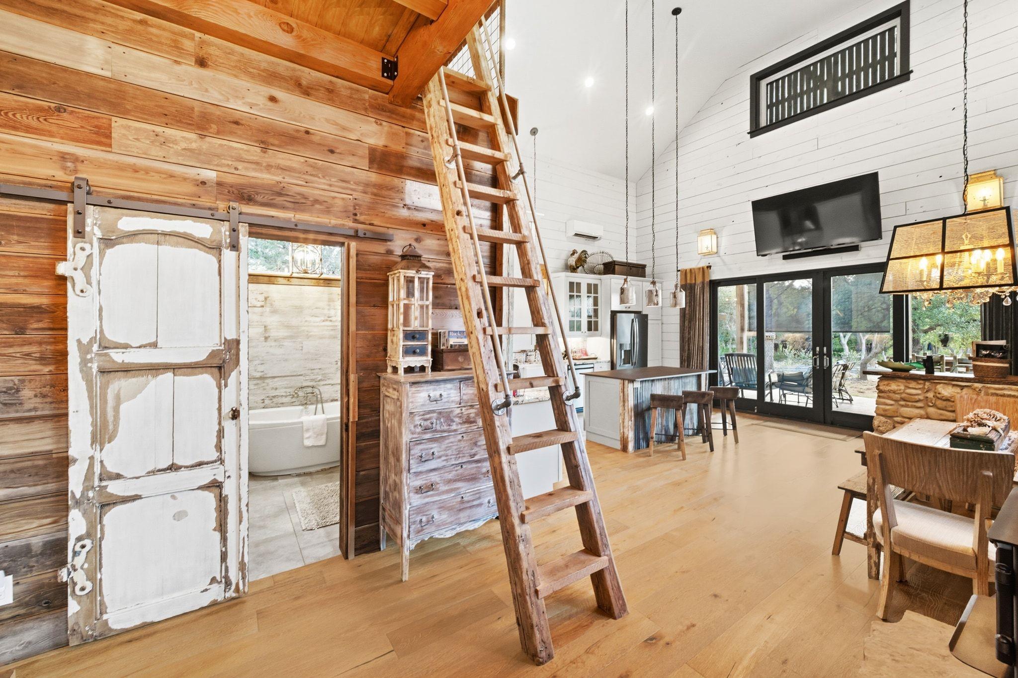 1910 Sandy Point Rd, Wimberley, TX 78676