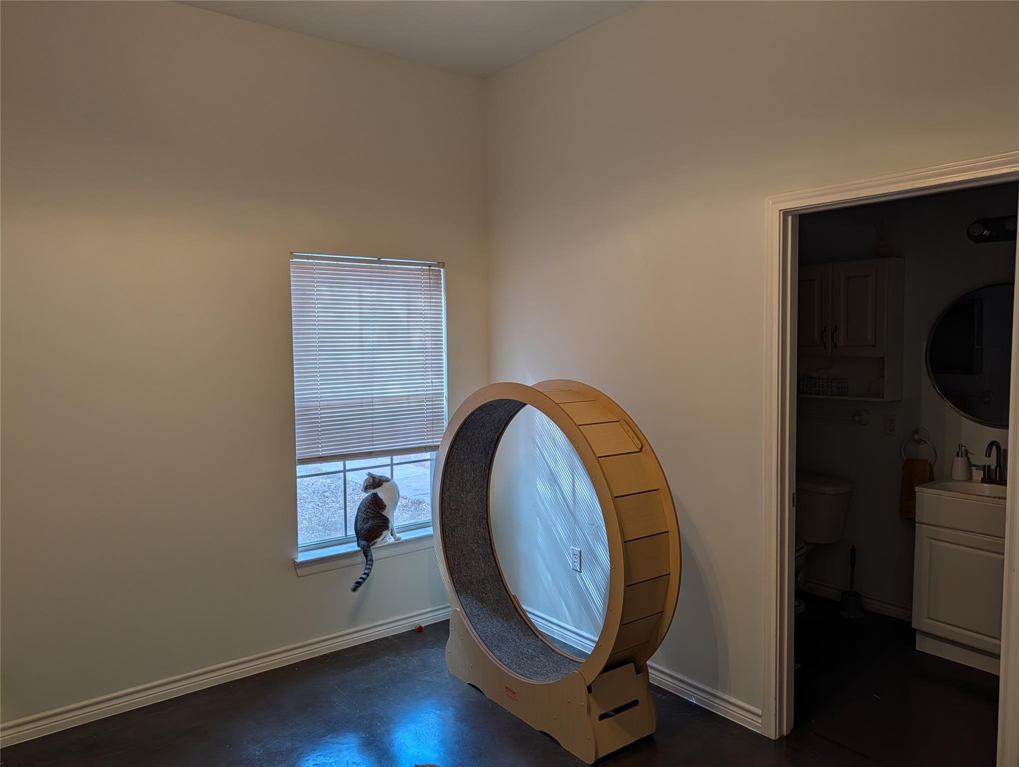 618 Pecos St, Lockhart, TX 78644