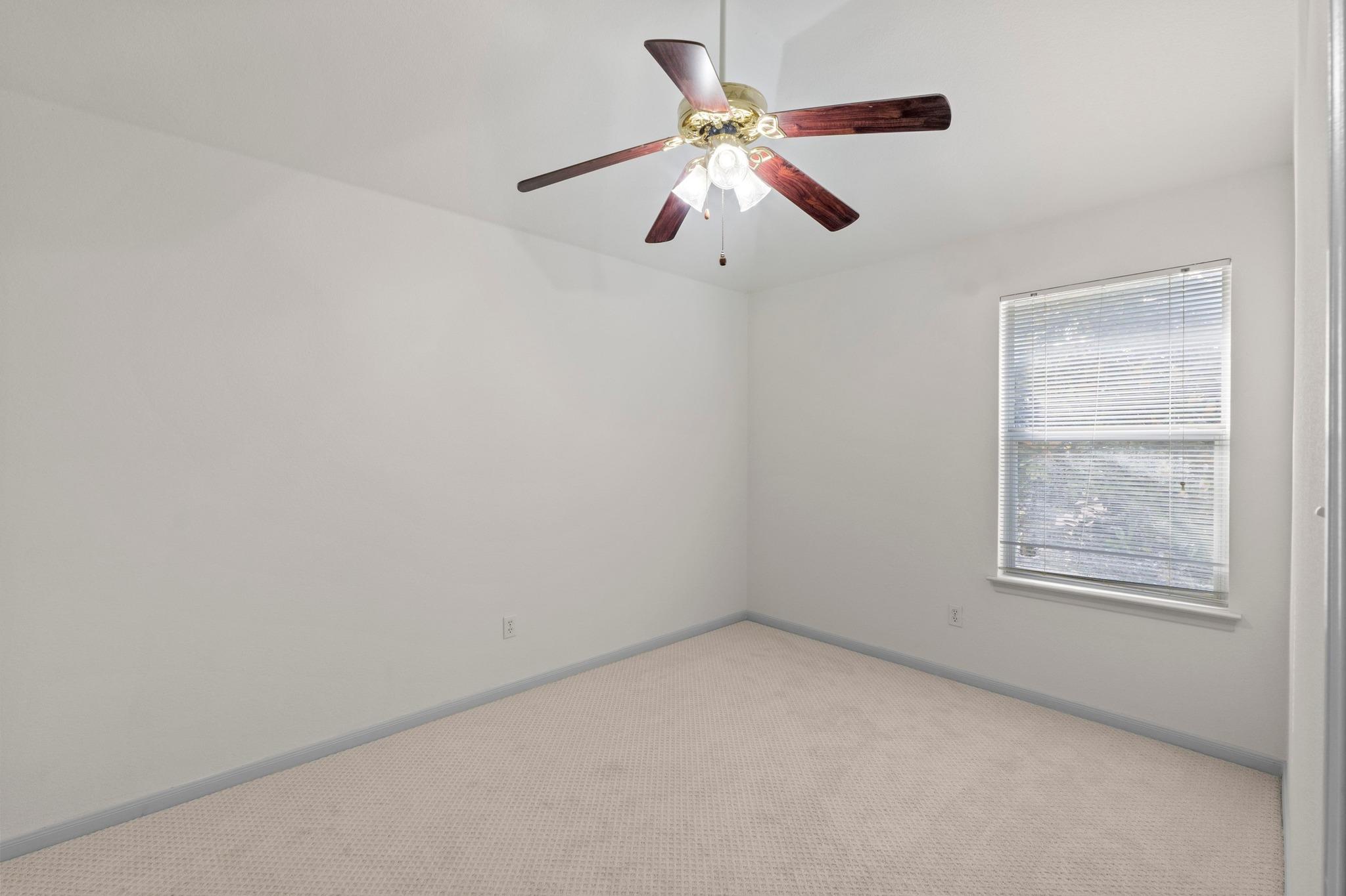 202 E Custers Creek Bnd, Pflugerville, TX 78660