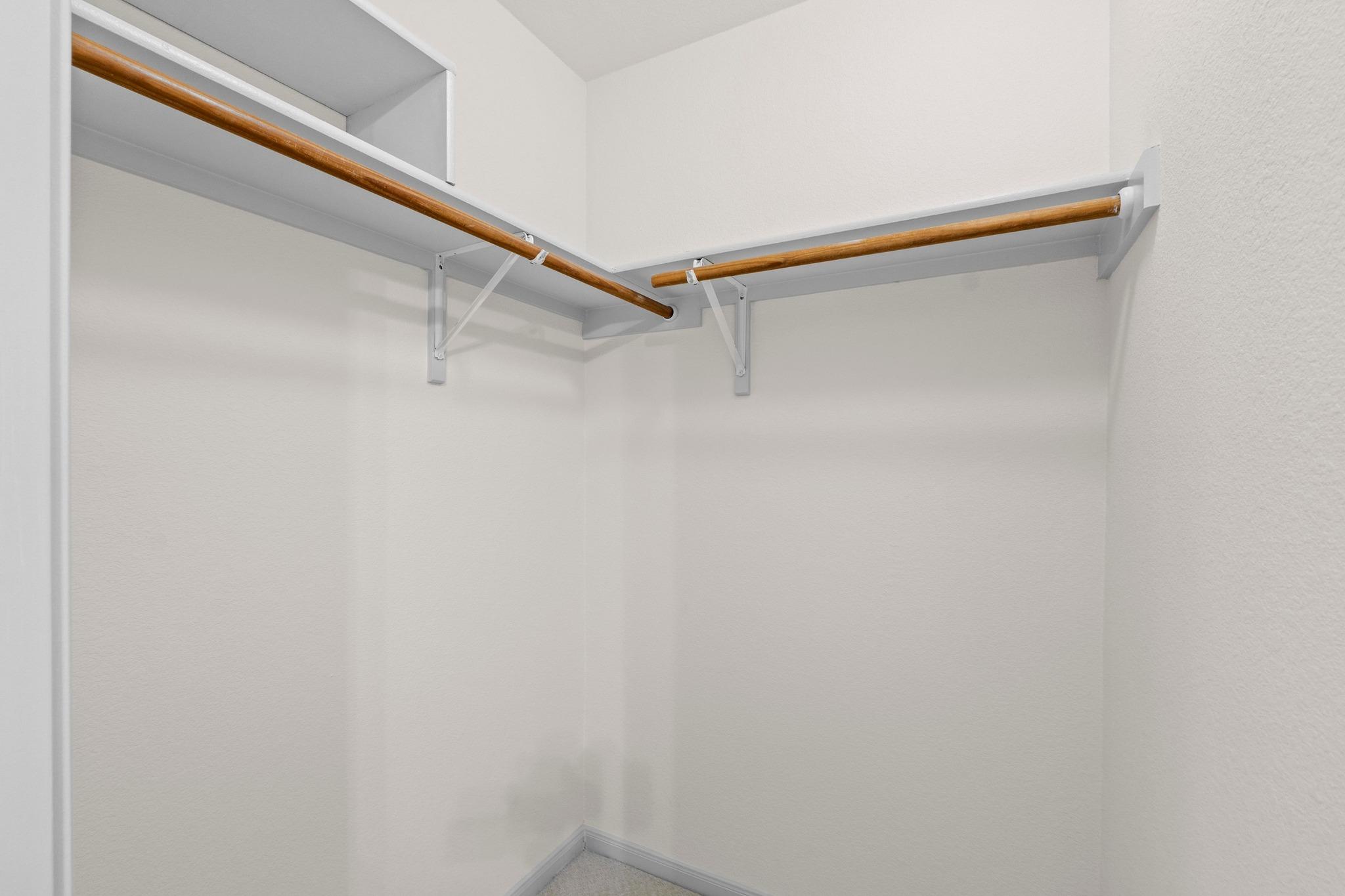 202 E Custers Creek Bnd, Pflugerville, TX 78660