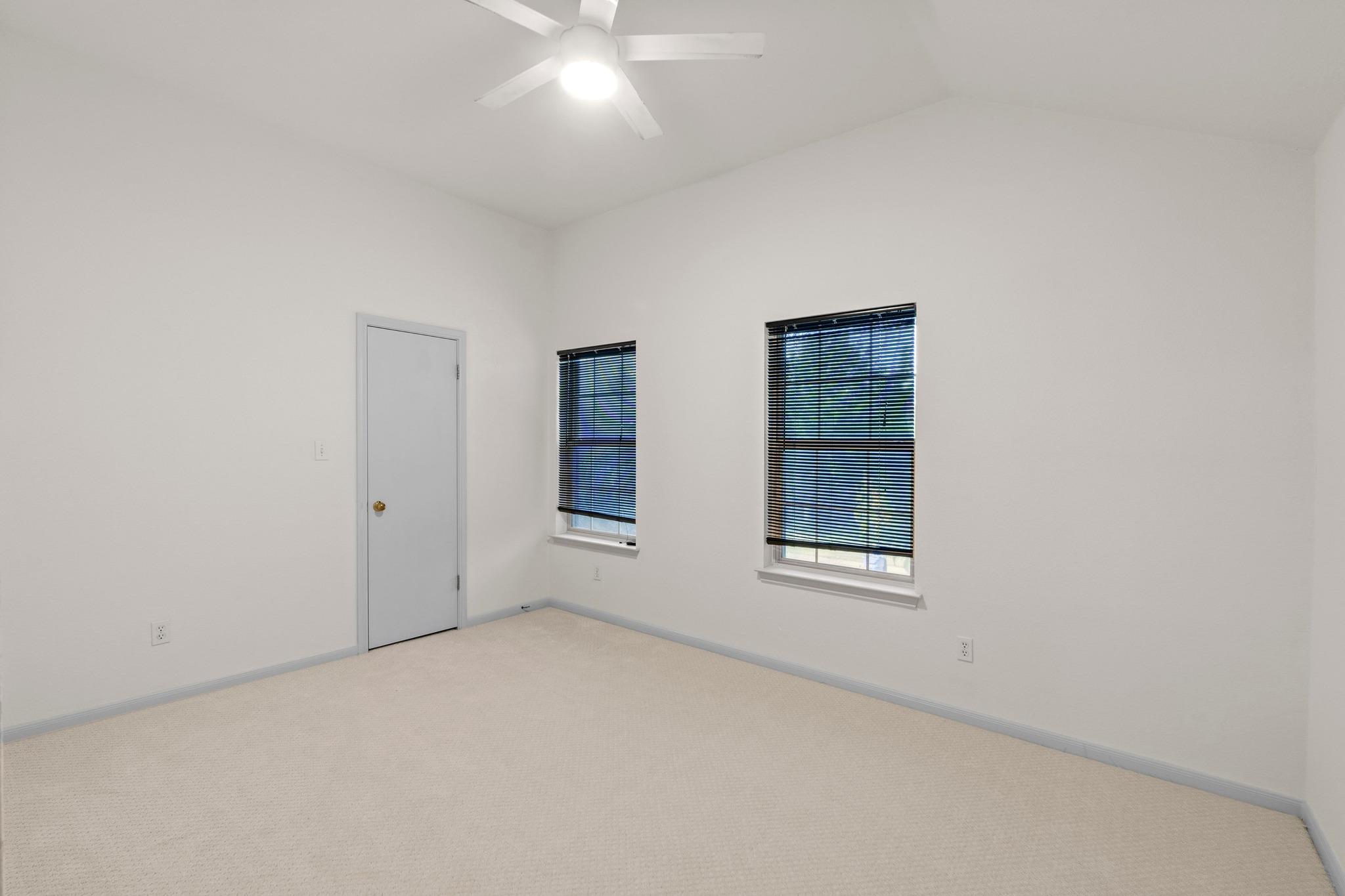 202 E Custers Creek Bnd, Pflugerville, TX 78660