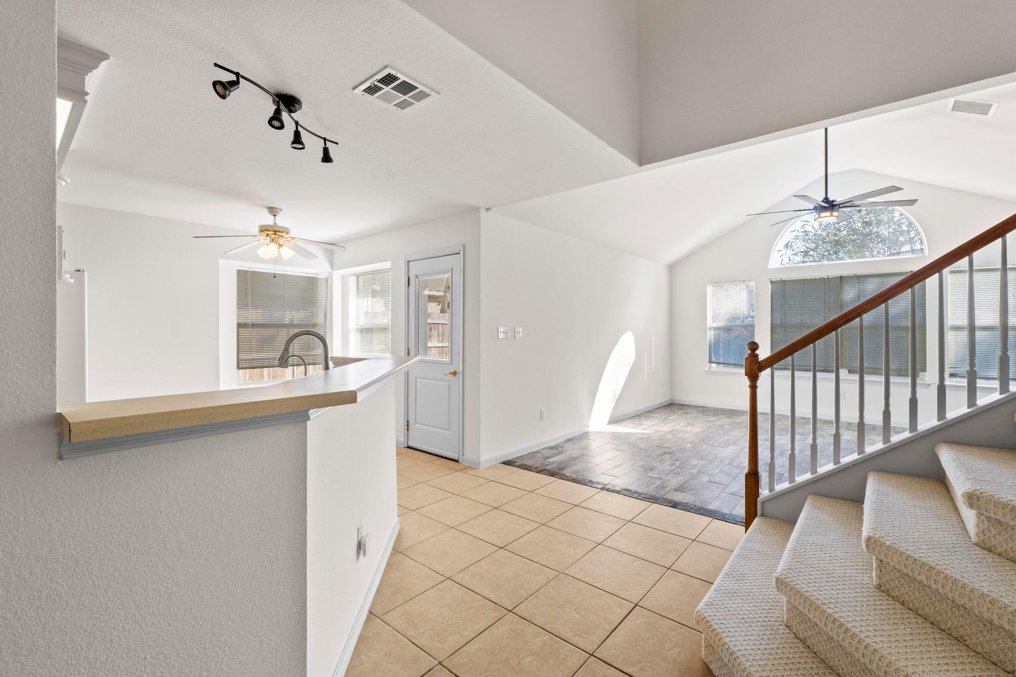 202 E Custers Creek Bnd, Pflugerville, TX 78660