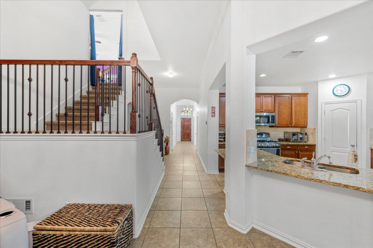 349 Razzmatazz Trl, Buda, TX 78610