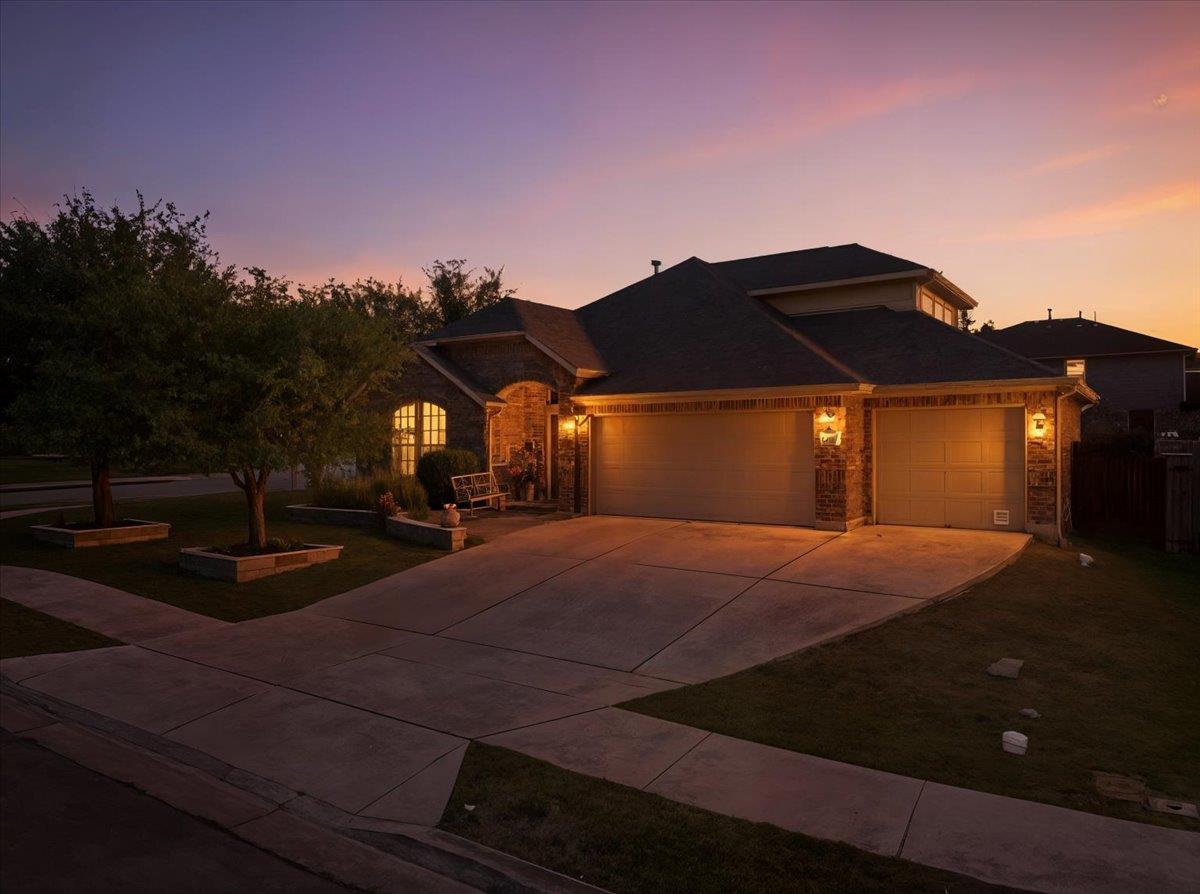 349 Razzmatazz Trl, Buda, TX 78610