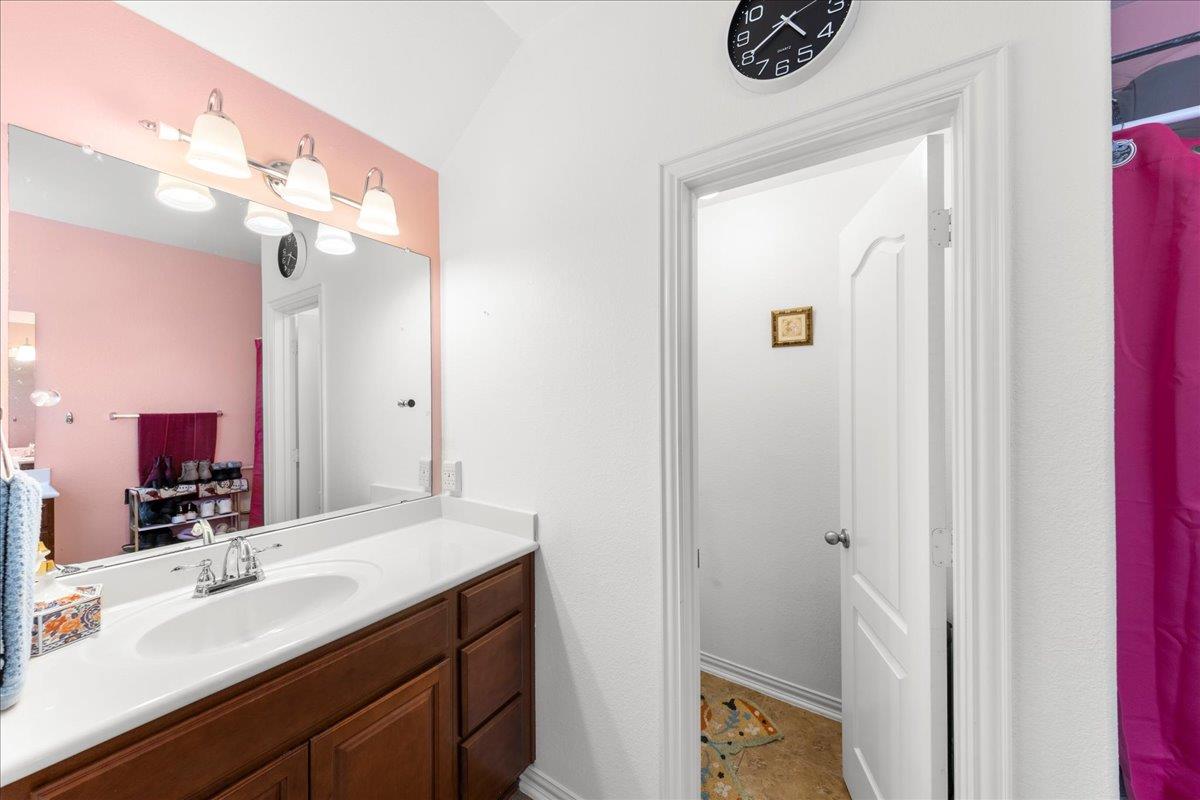 349 Razzmatazz Trl, Buda, TX 78610