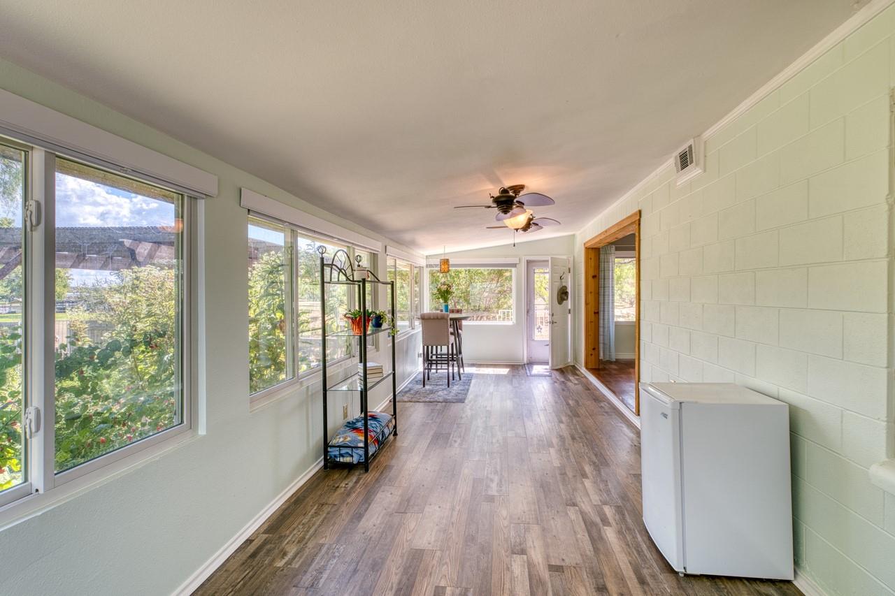 105 Hi View St, Sunrise Beach, TX 78643