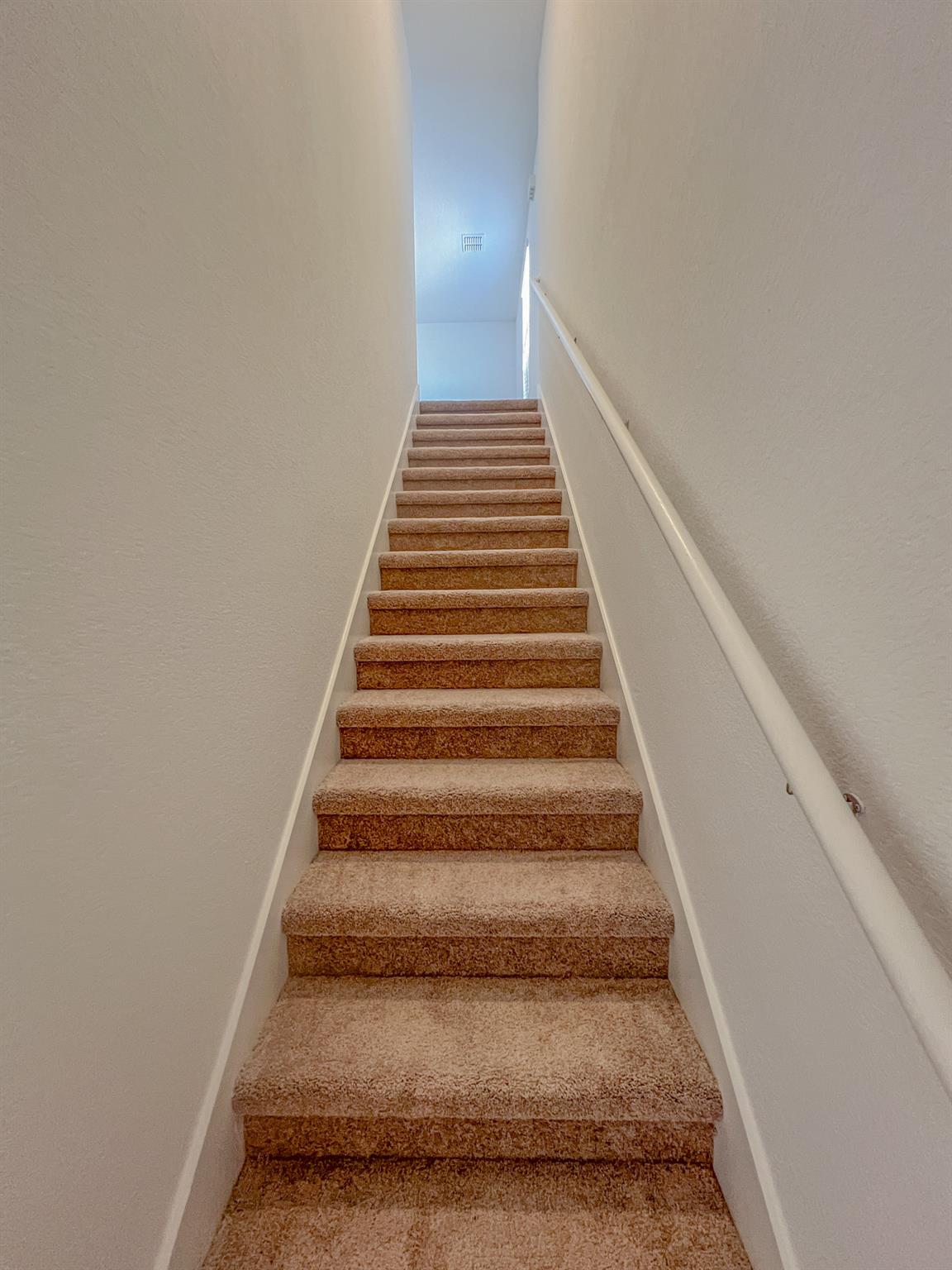 254 The Bad Way, Jarrell, TX 76537