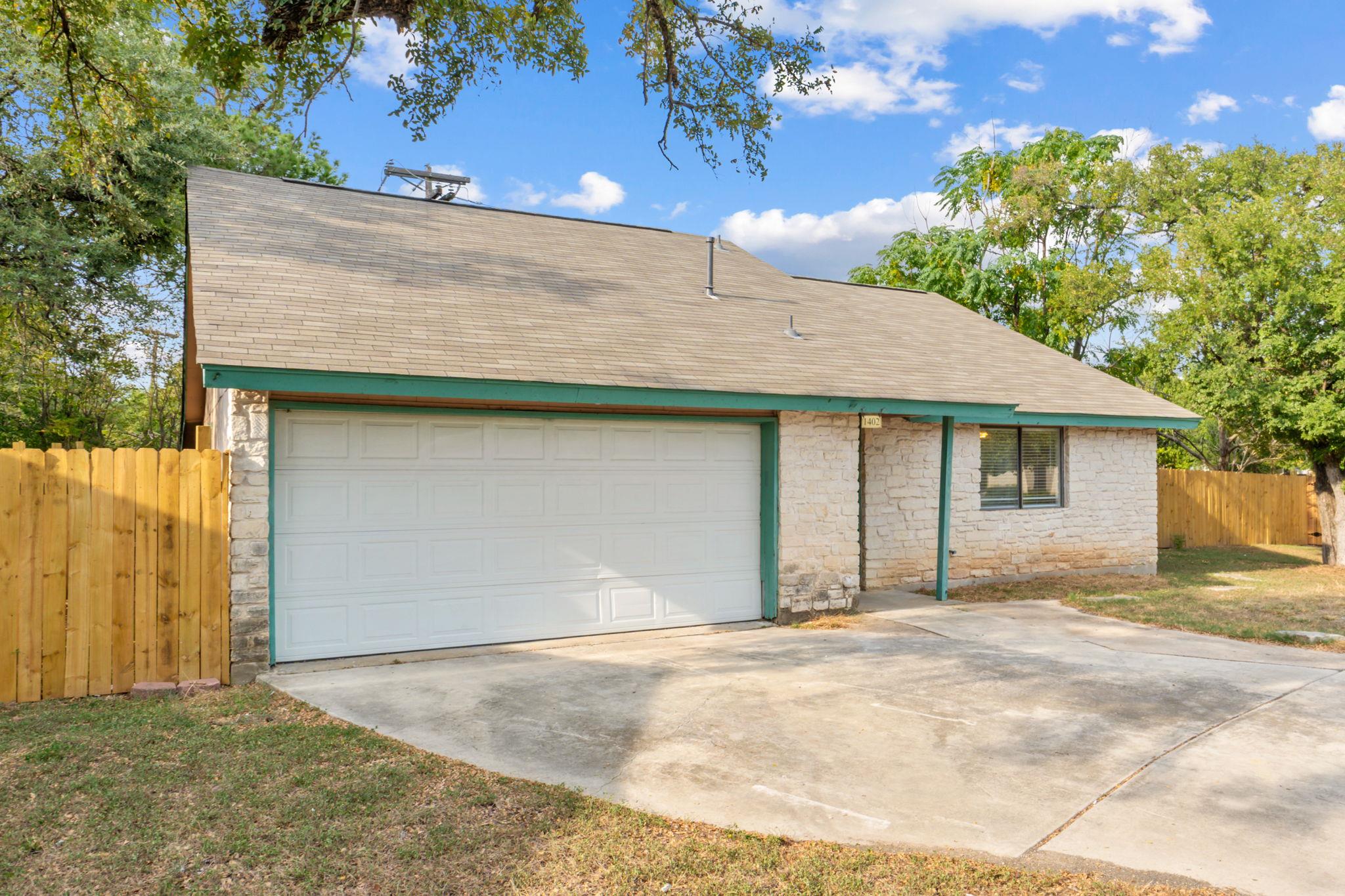 1402 OAK MEADOWS Cv, Round Rock, TX 78681