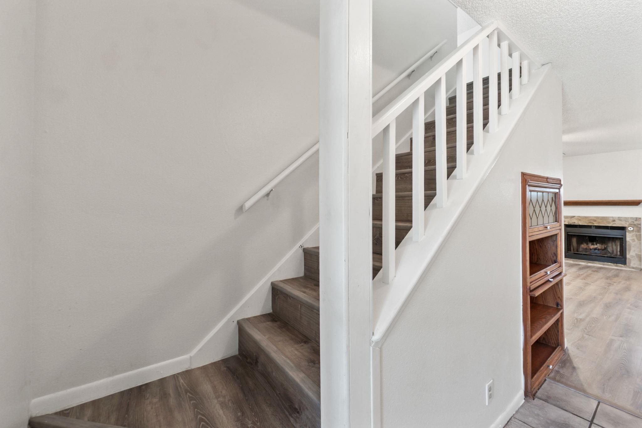 1402 OAK MEADOWS Cv, Round Rock, TX 78681