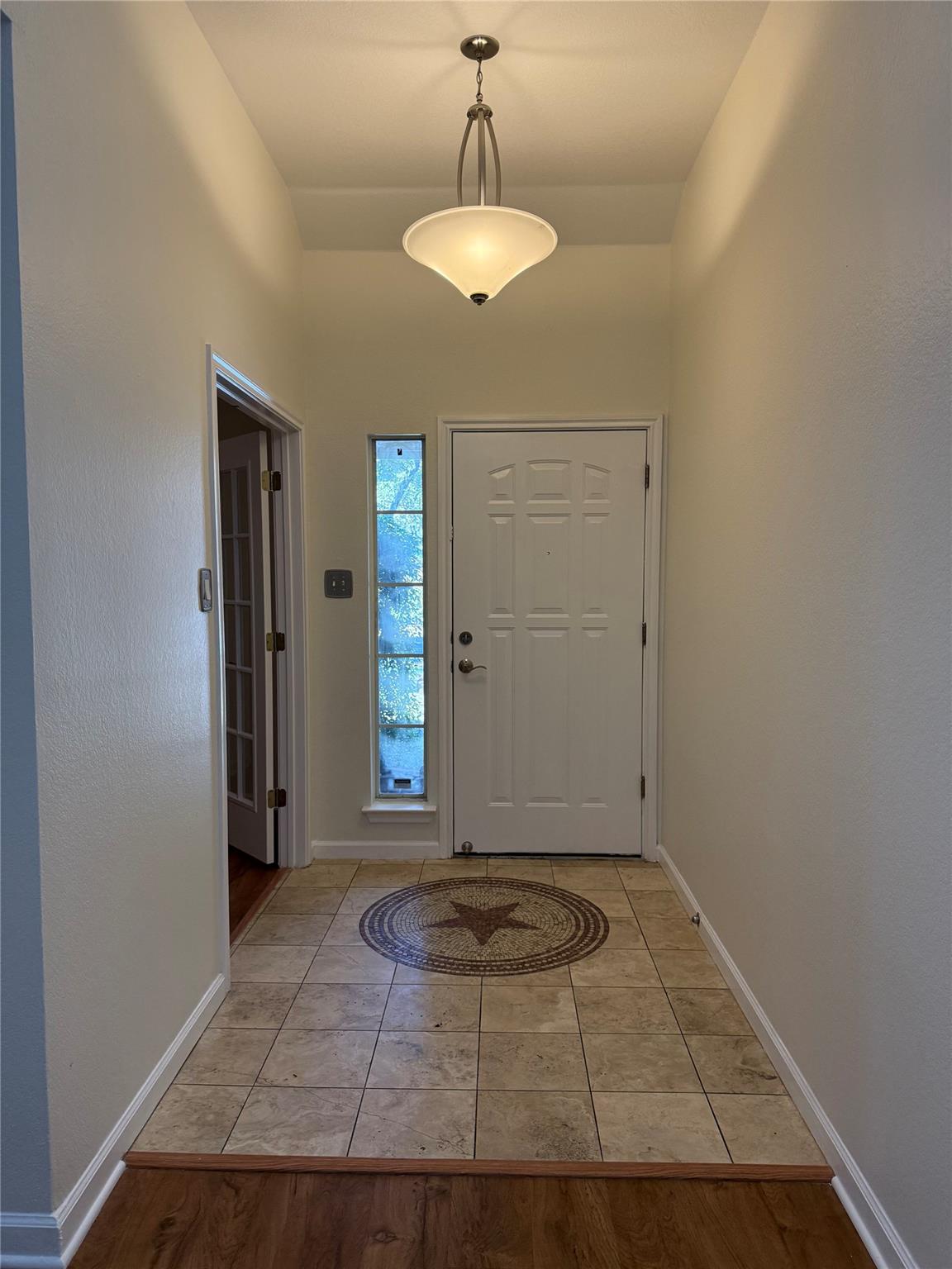 4617 Moose Dr, Austin, TX 78749