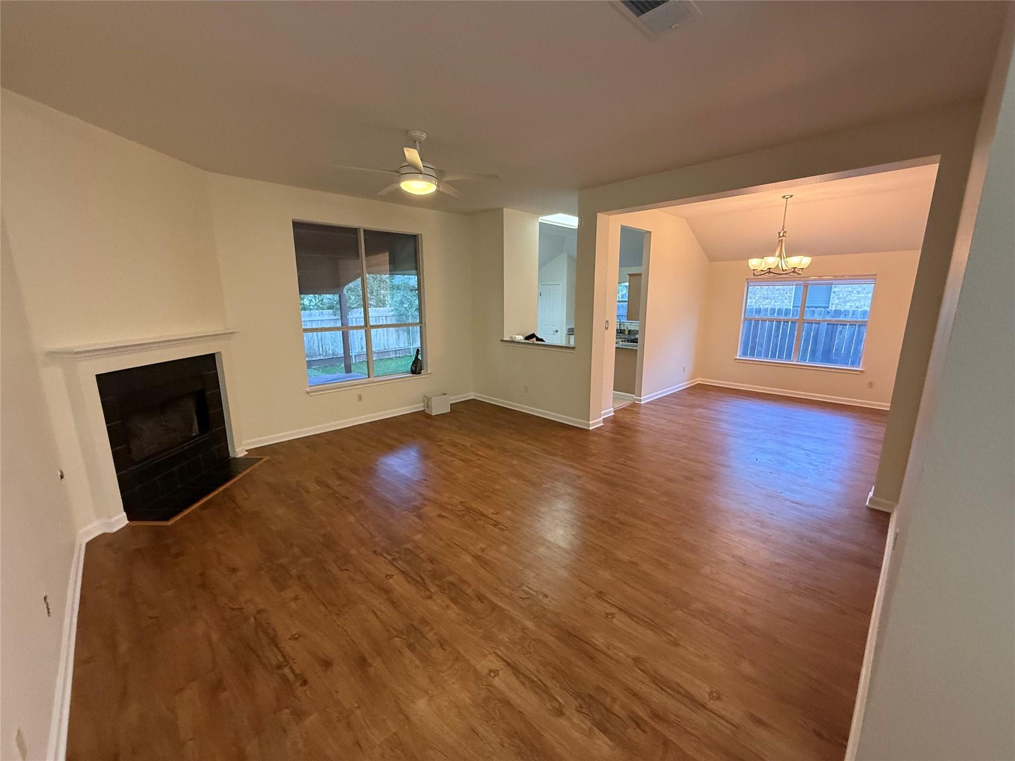 4617 Moose Dr, Austin, TX 78749