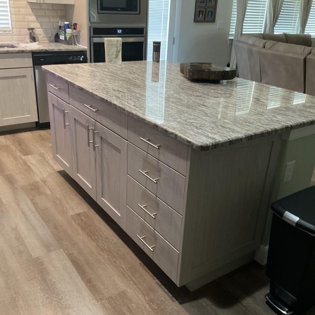 905 Academy Oaks Dr, San Marcos, TX 78666