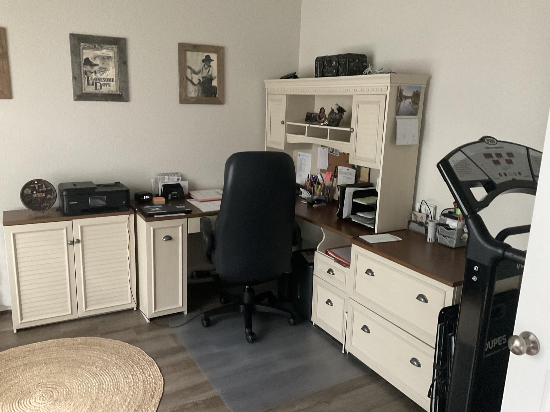 905 Academy Oaks Dr, San Marcos, TX 78666