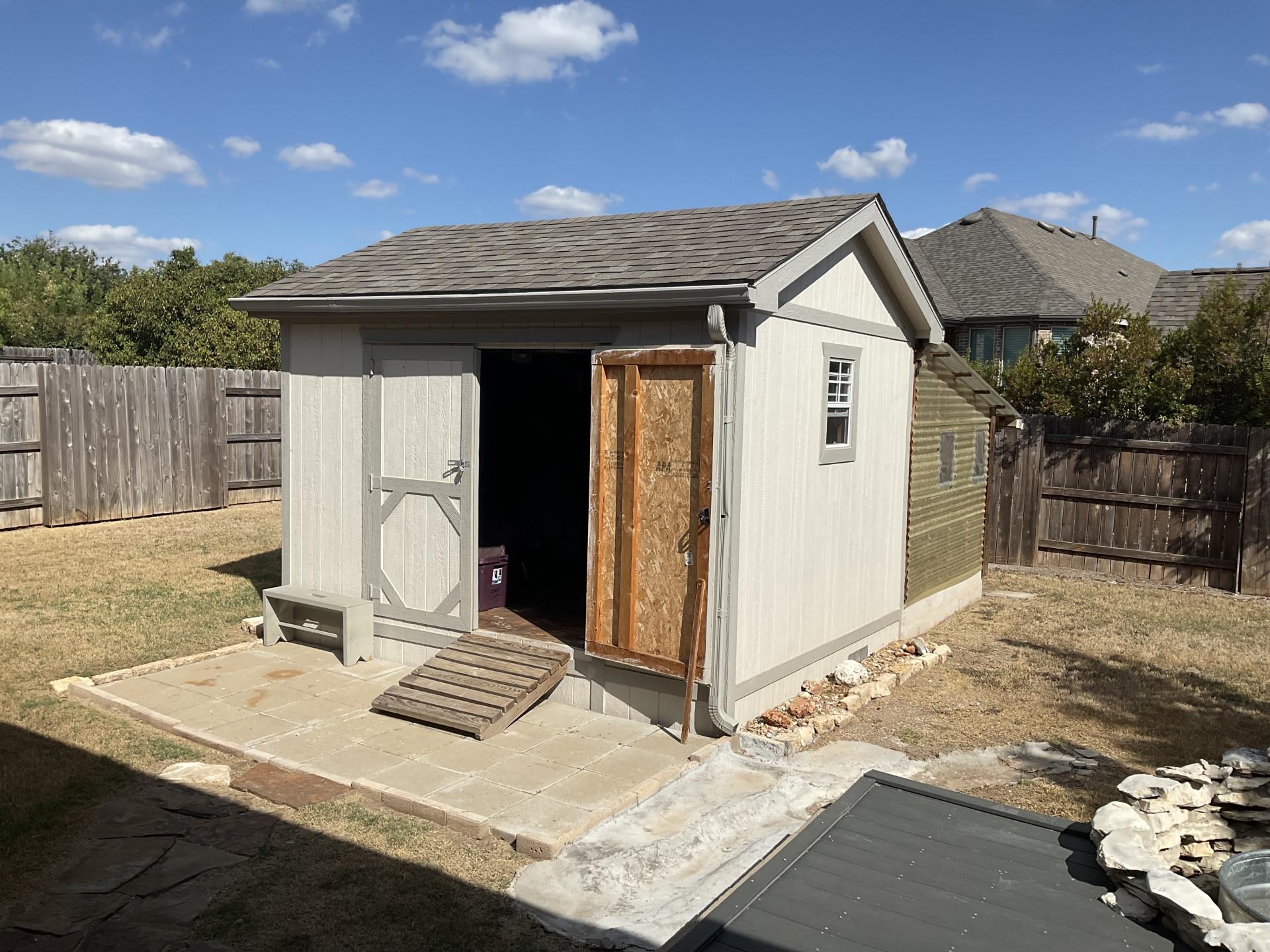 905 Academy Oaks Dr, San Marcos, TX 78666