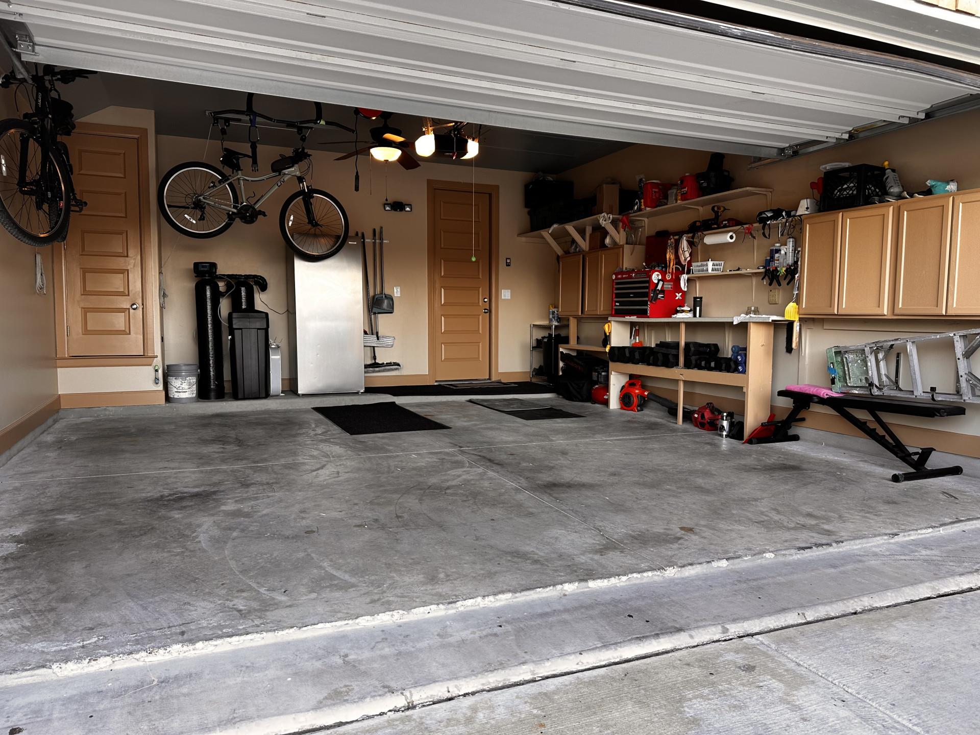 905 Academy Oaks Dr, San Marcos, TX 78666