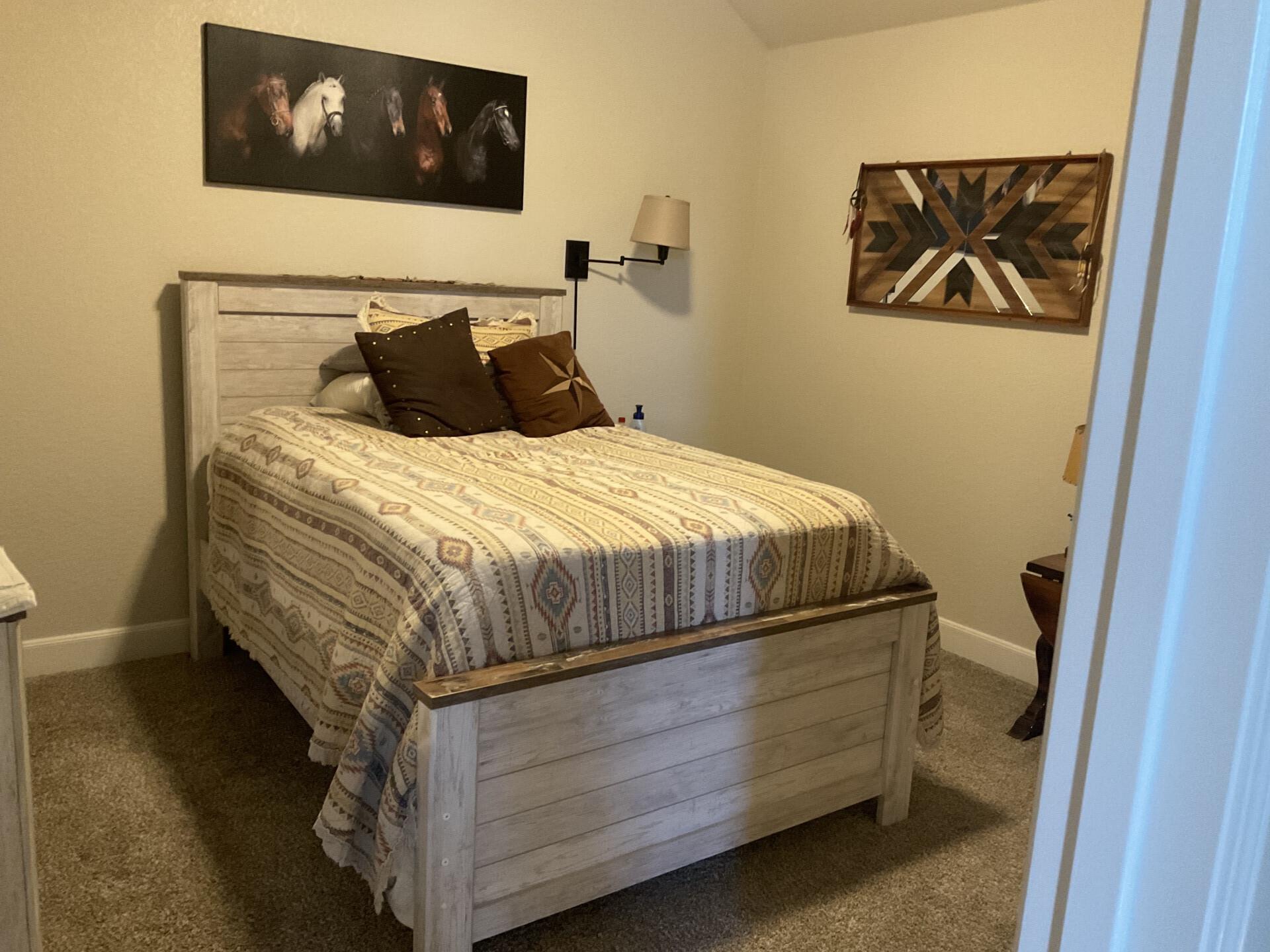 905 Academy Oaks Dr, San Marcos, TX 78666