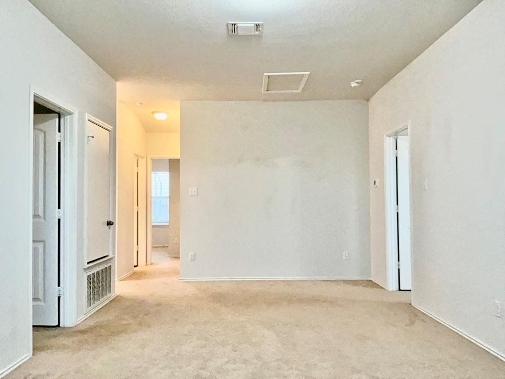 184 Beth Ann Loop, Taylor, TX 76574