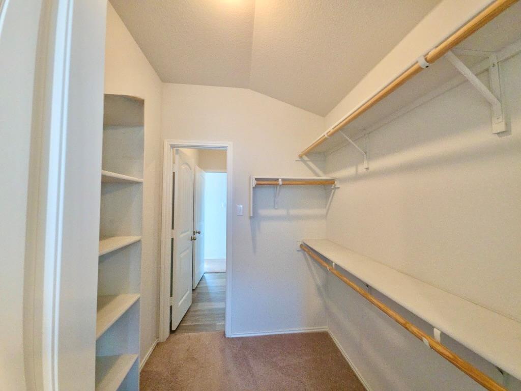 184 Beth Ann Loop, Taylor, TX 76574