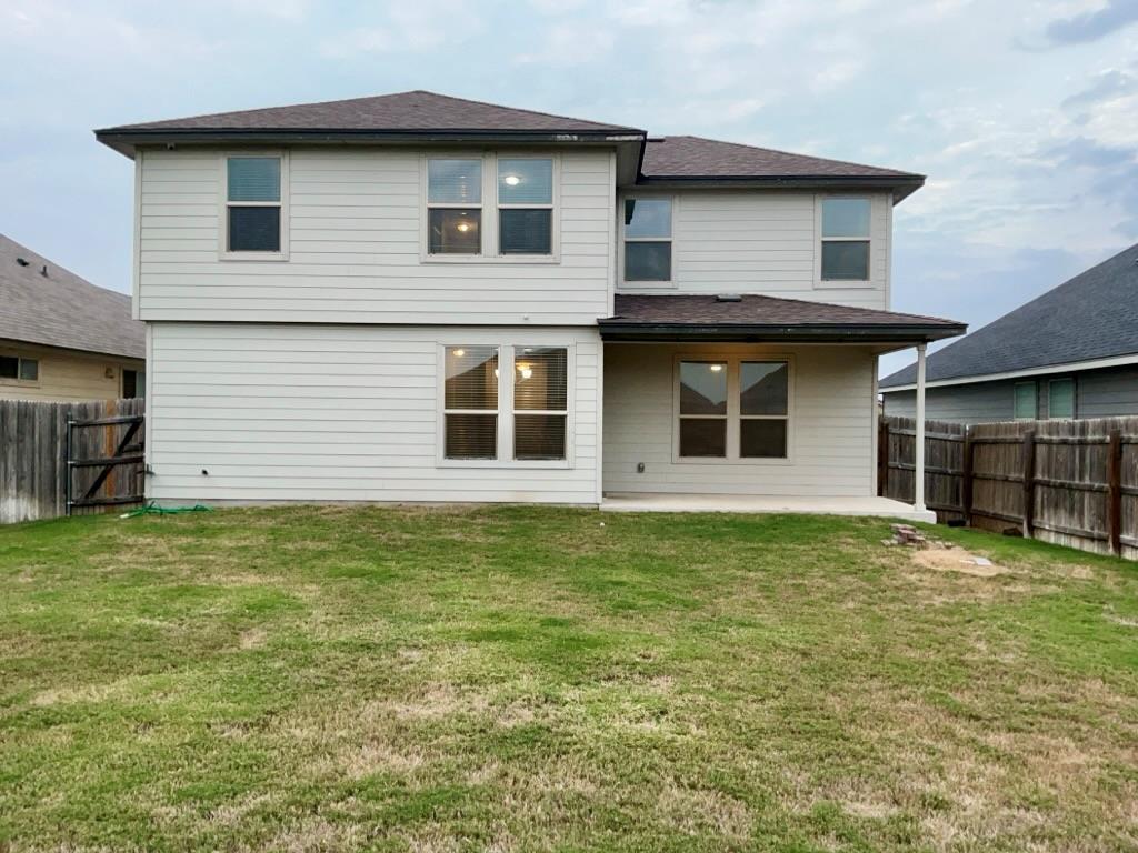 184 Beth Ann Loop, Taylor, TX 76574