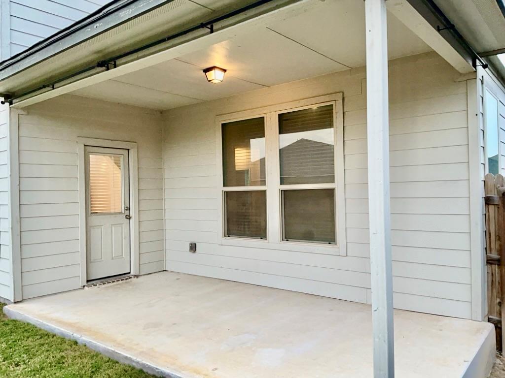 184 Beth Ann Loop, Taylor, TX 76574