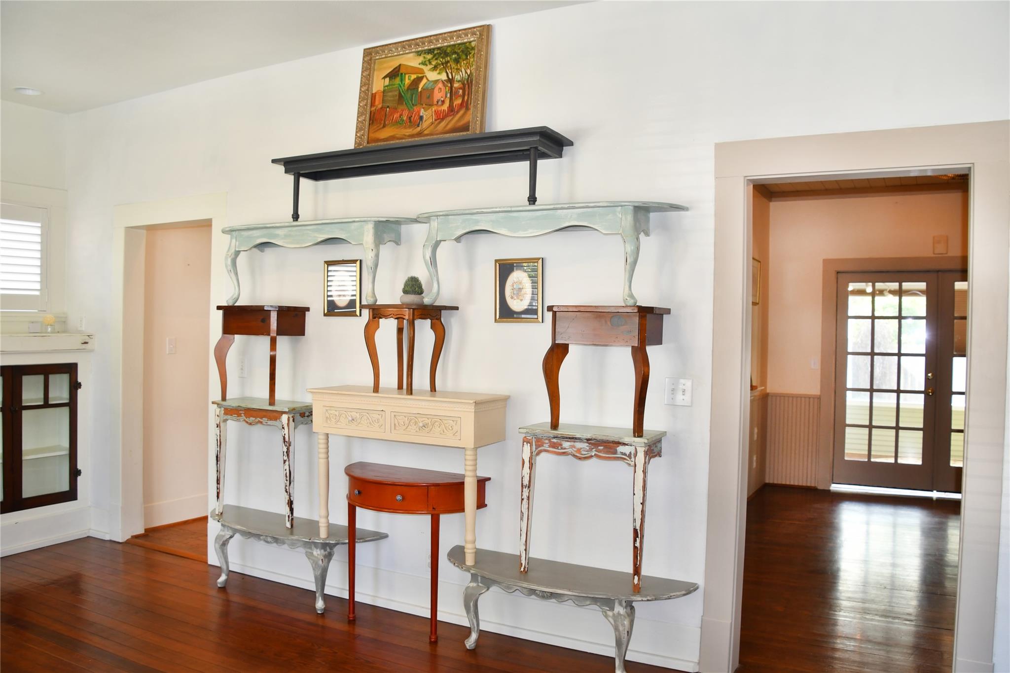 623 Walnut St, Columbus, TX 78934