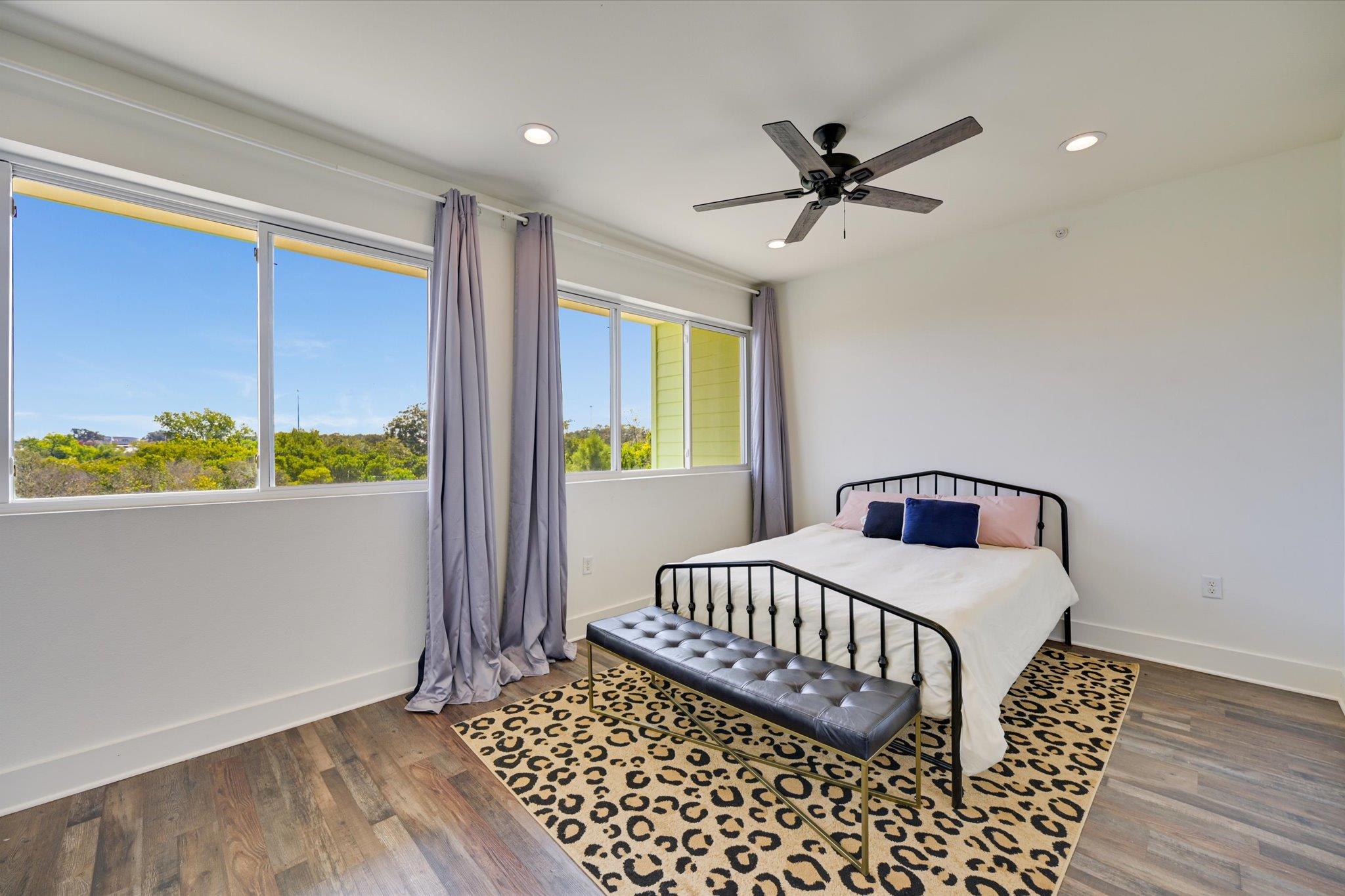 604 N Bluff Dr # 128, Austin, TX 78745