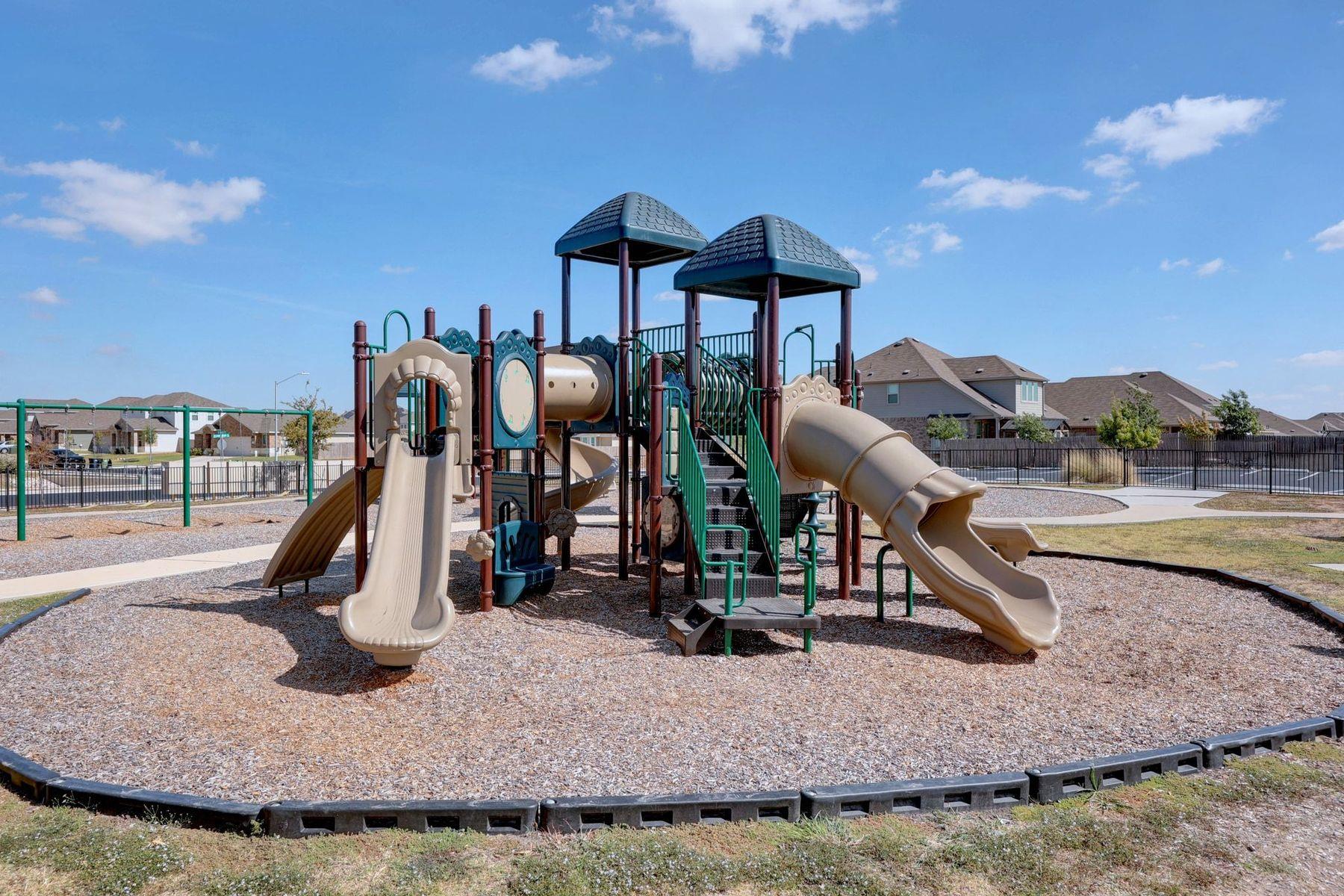 506 Hendelson Ln, Hutto, TX 78634