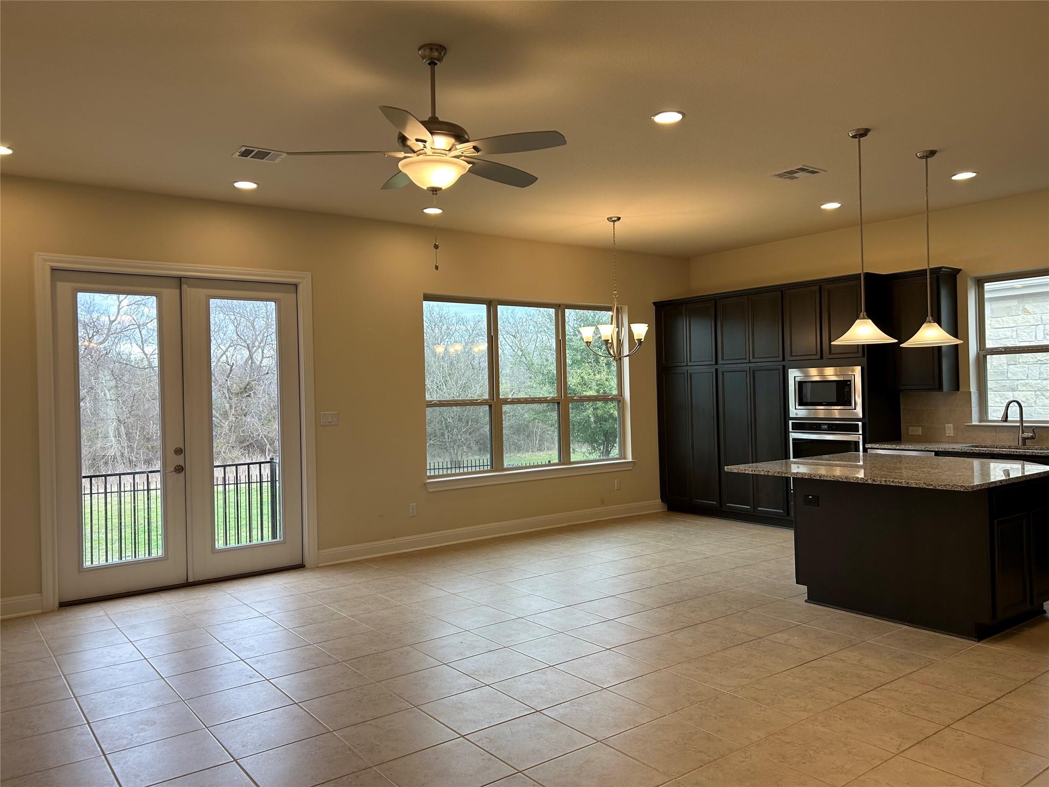 3750 E Palm Valley Blvd # 31, Round Rock, TX 78665