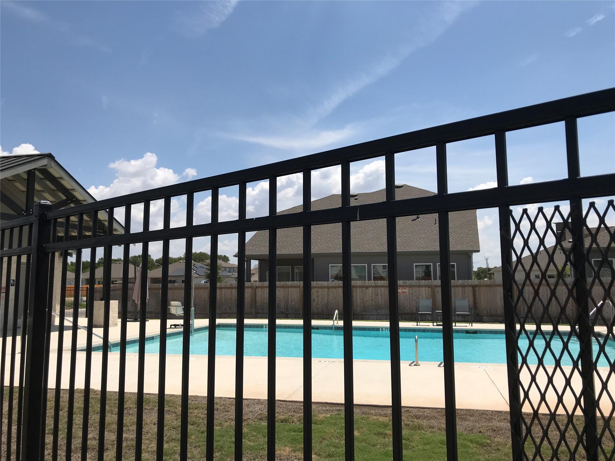3750 E Palm Valley Blvd # 31, Round Rock, TX 78665