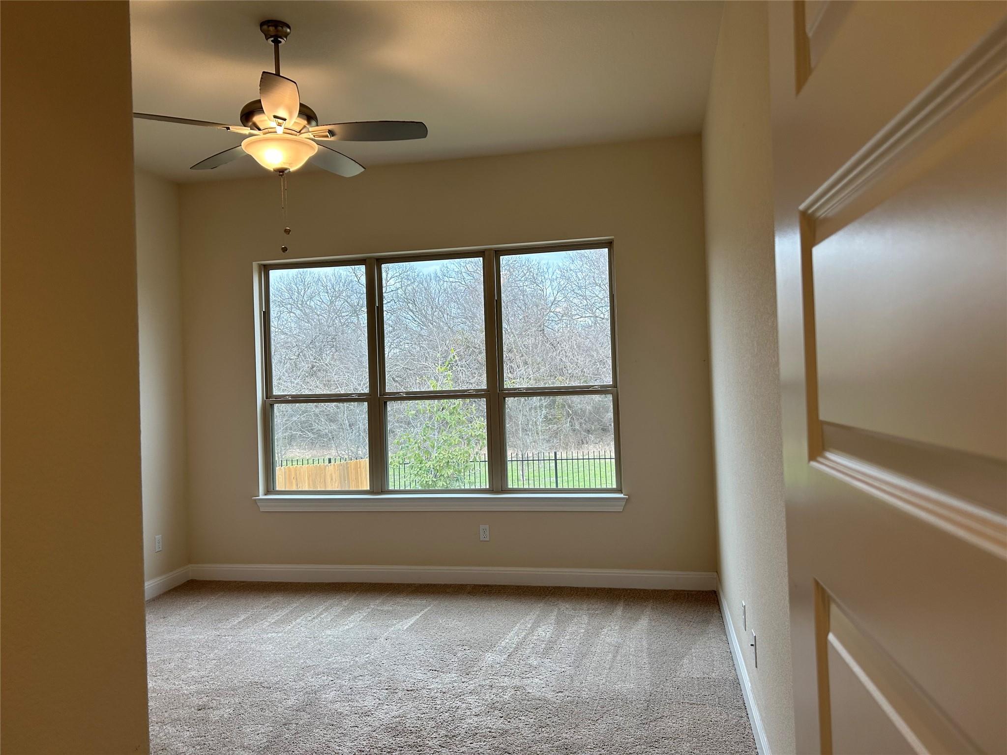 3750 E Palm Valley Blvd # 31, Round Rock, TX 78665