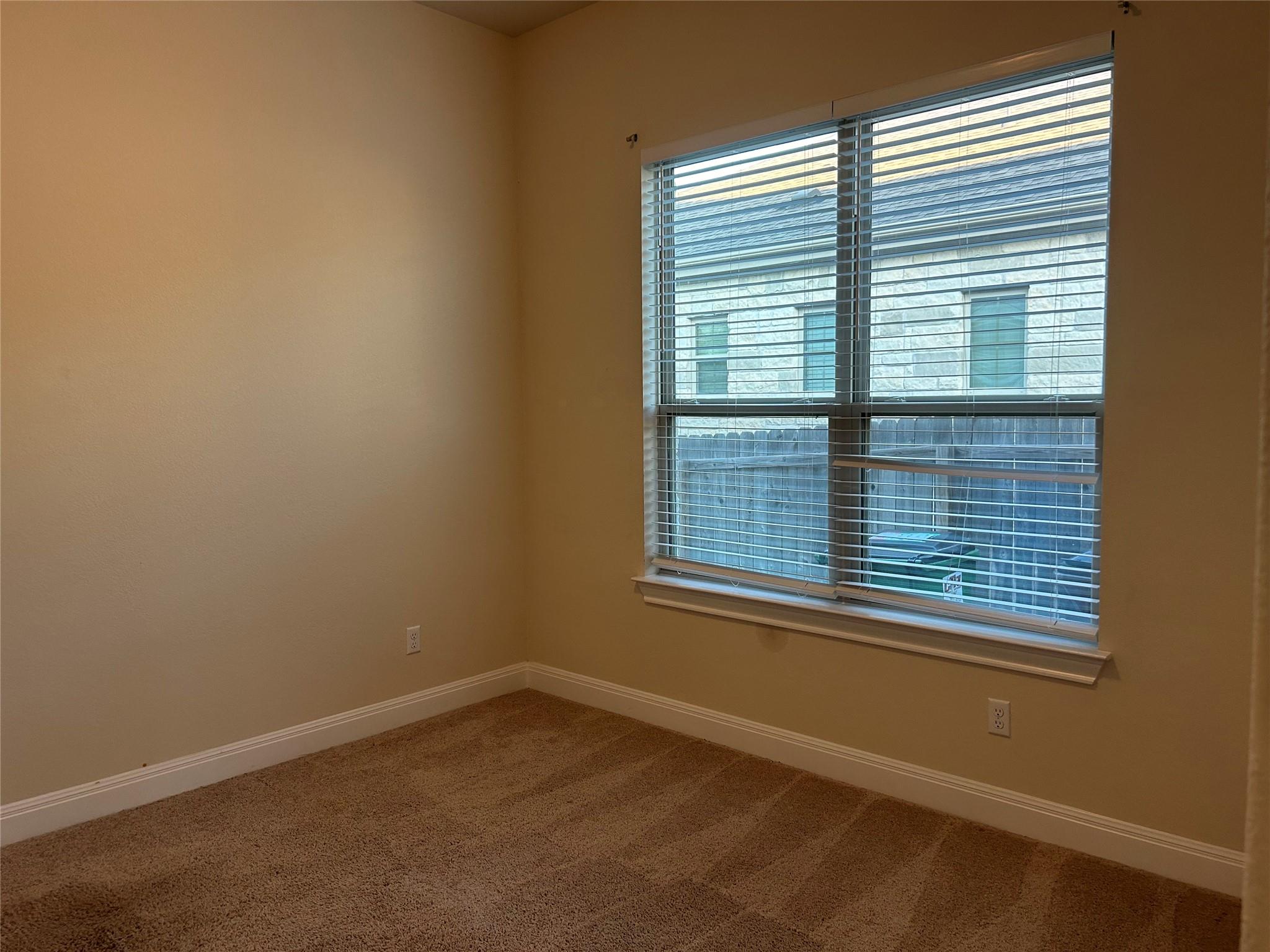 3750 E Palm Valley Blvd # 31, Round Rock, TX 78665