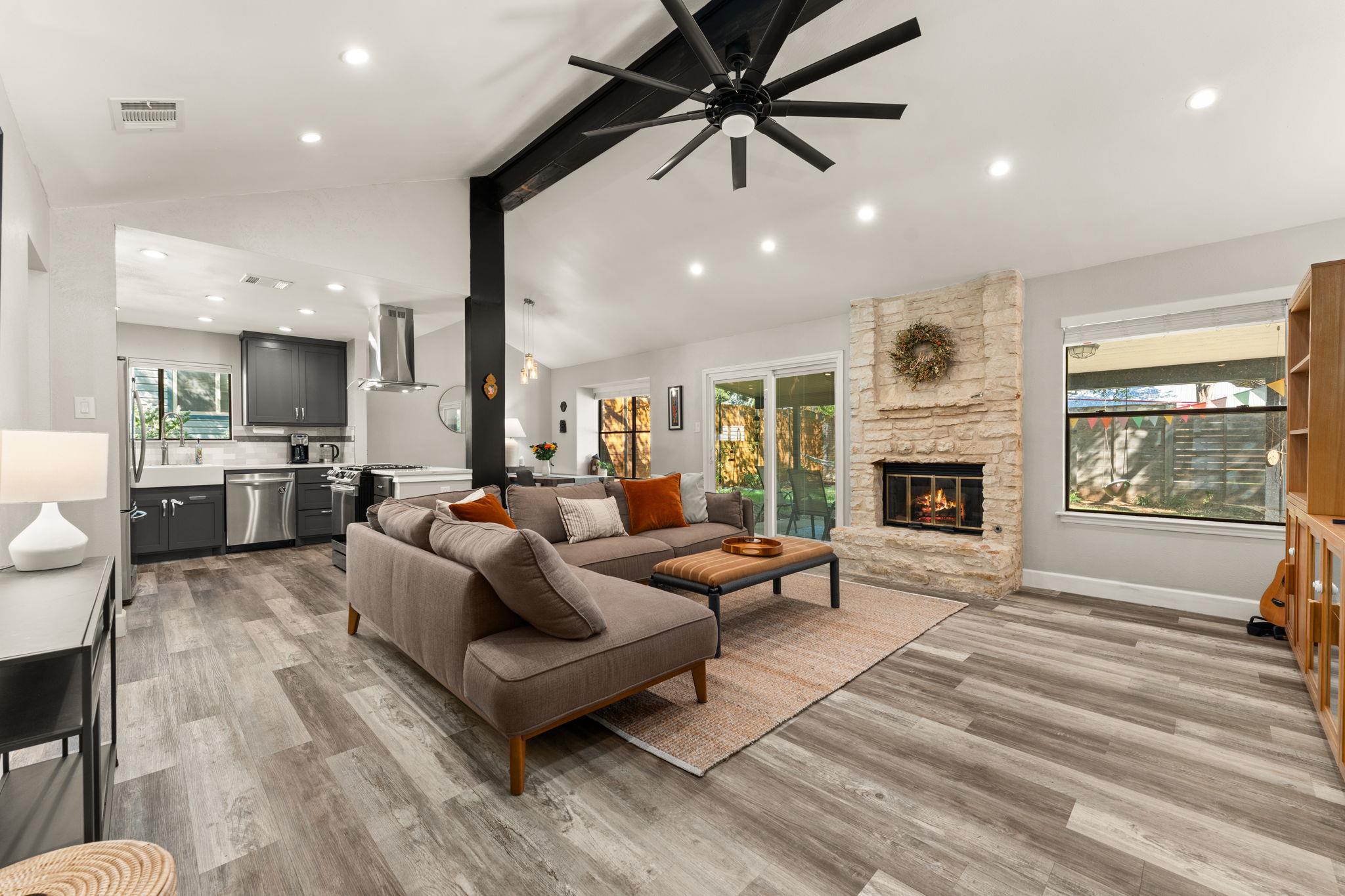 12703 Timberside Dr, Austin, TX 78727