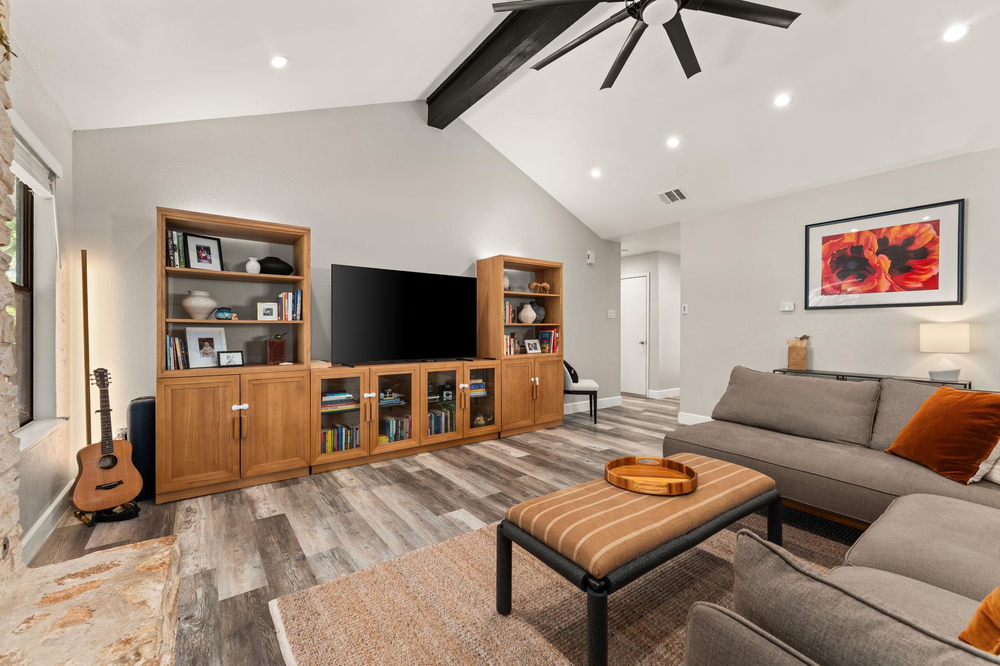 12703 Timberside Dr, Austin, TX 78727