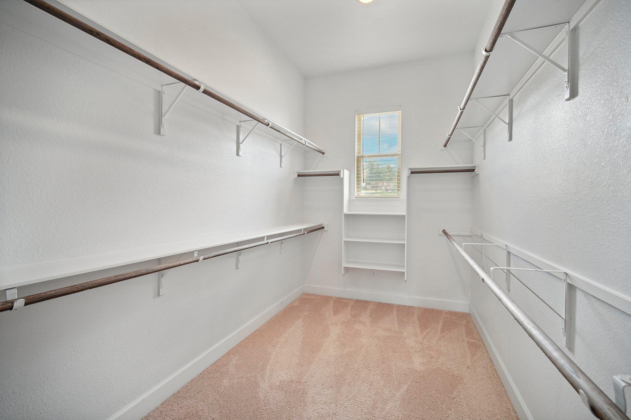 134 Summer Square Dr, Austin, TX 78737