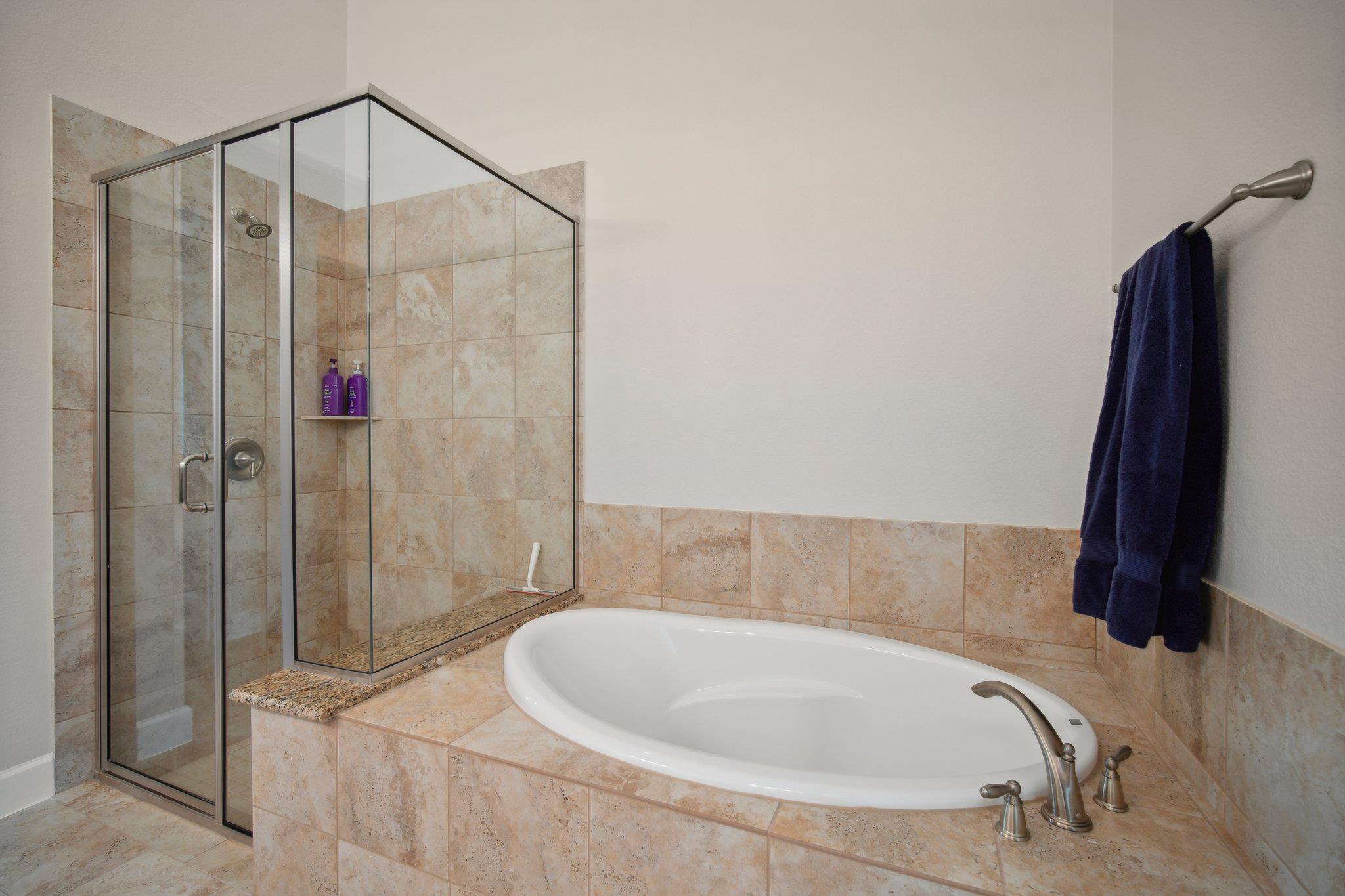 134 Summer Square Dr, Austin, TX 78737