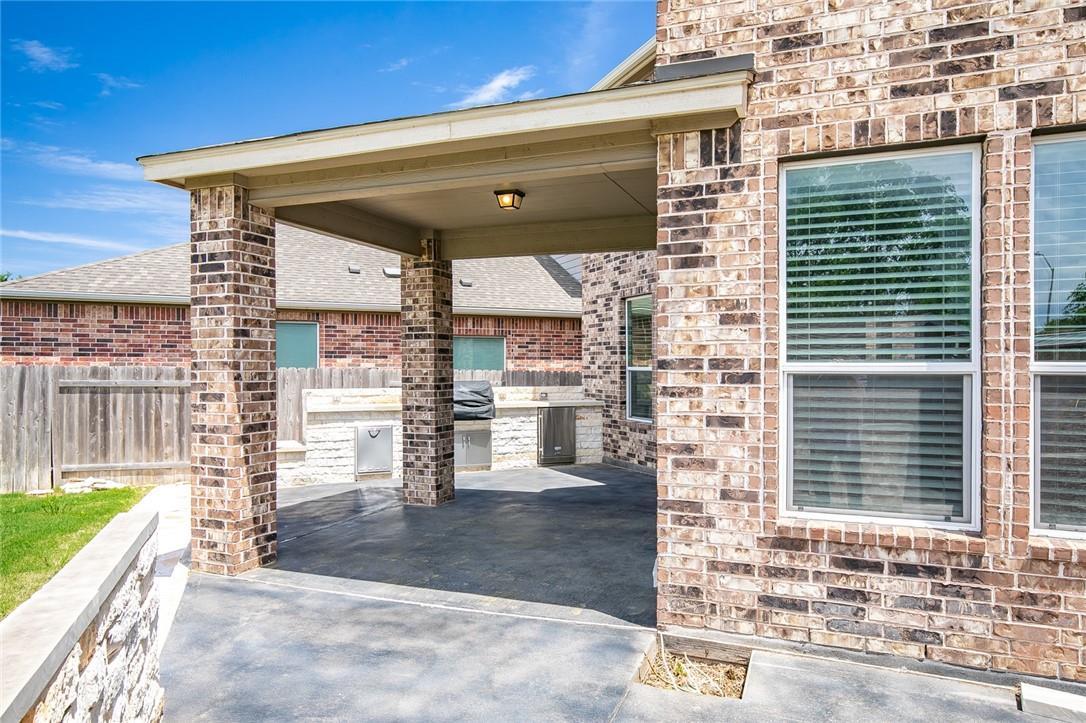 1657 Bovina Dr, Leander, TX 78641