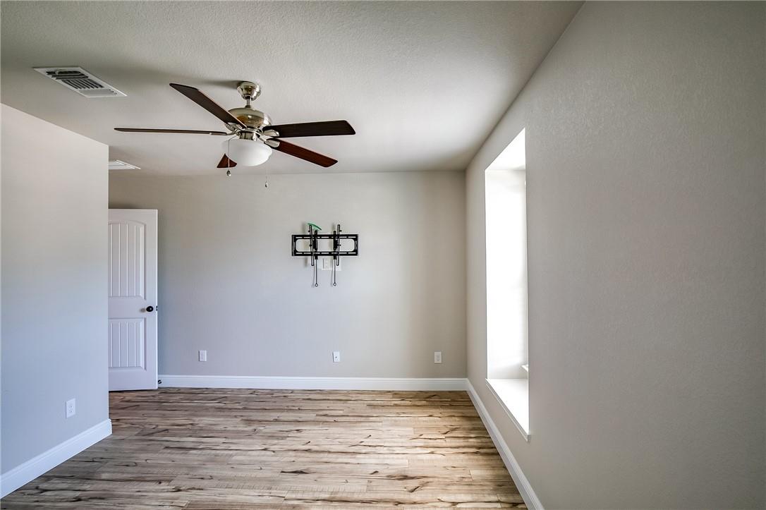 1657 Bovina Dr, Leander, TX 78641