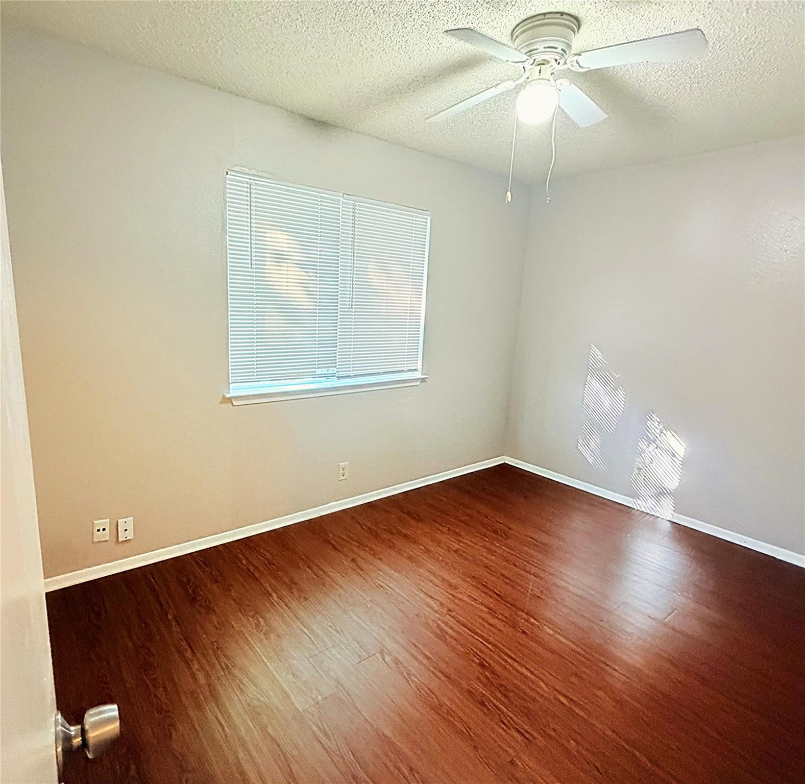 12800 Tomanet Trl # B, Austin, TX 78727