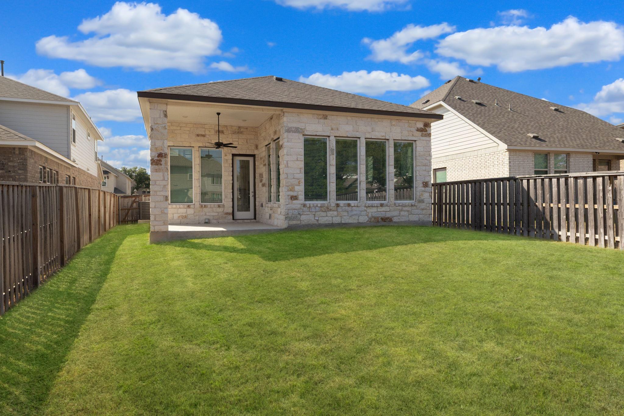 1413 Kneehigh Ln, Georgetown, TX 78633