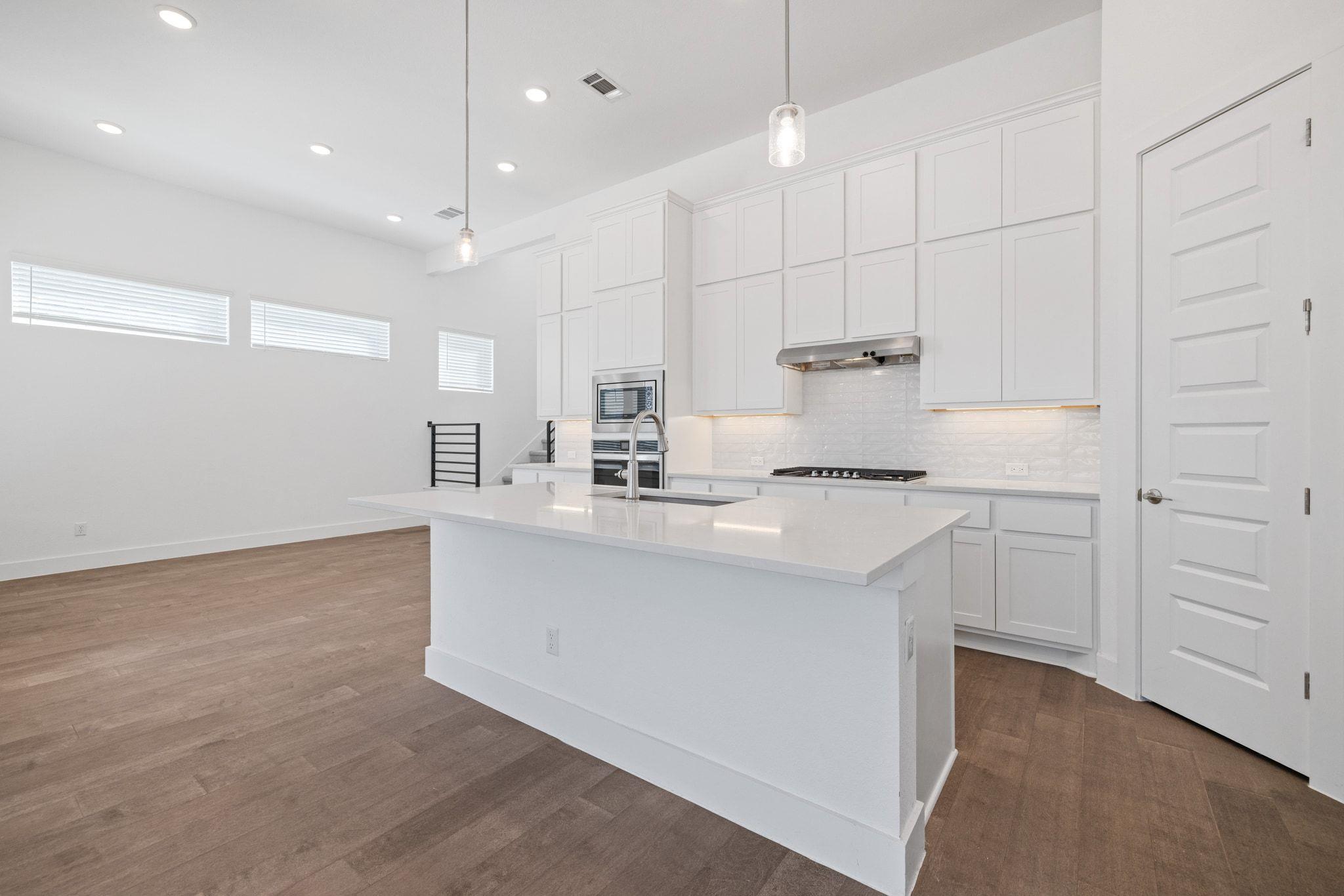 1413 Kneehigh Ln, Georgetown, TX 78633