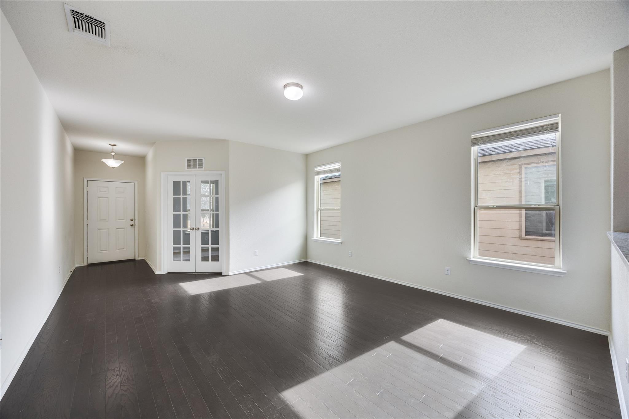 524 Coffee Berry Dr, Georgetown, TX 78626