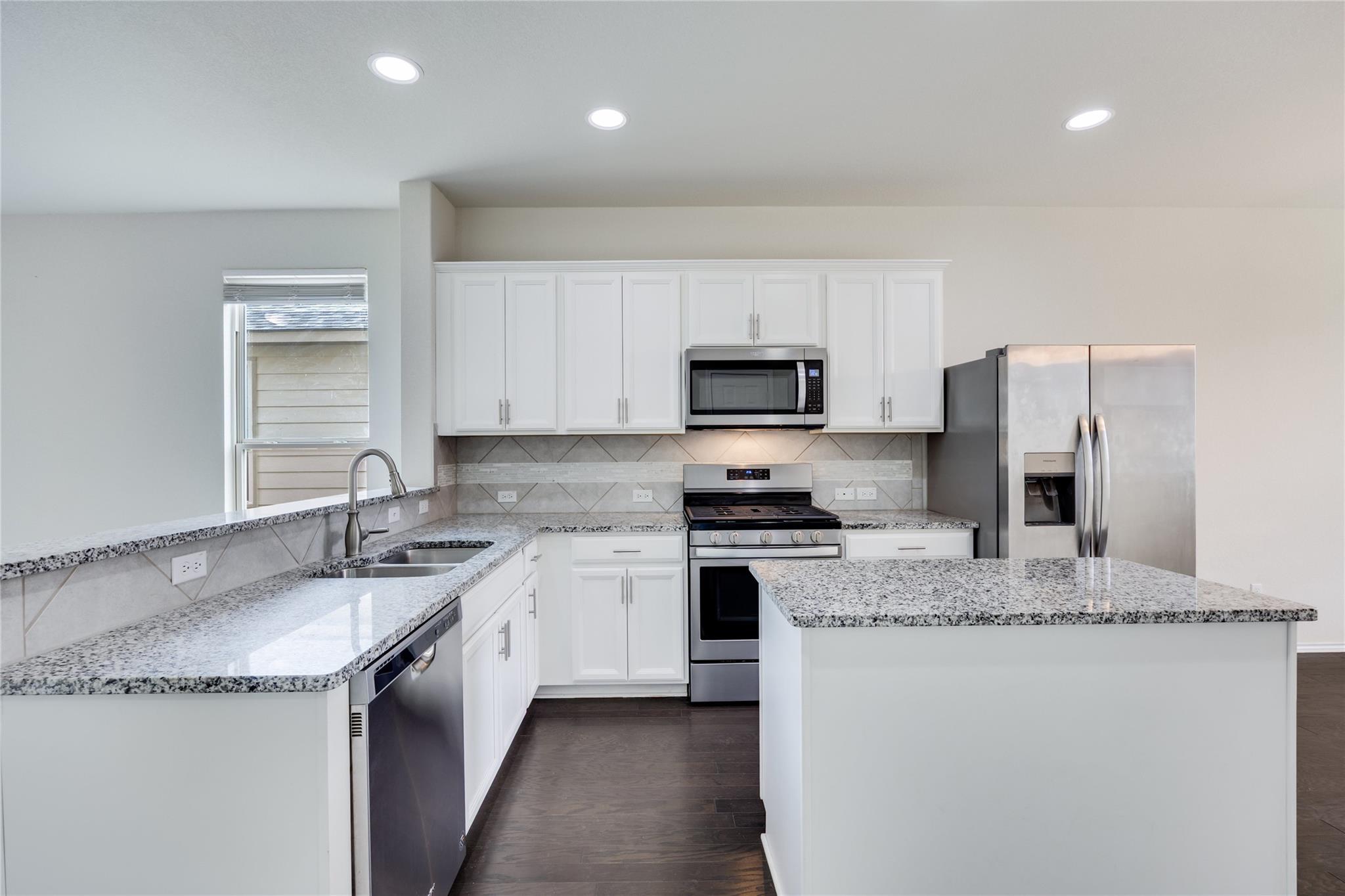 524 Coffee Berry Dr, Georgetown, TX 78626