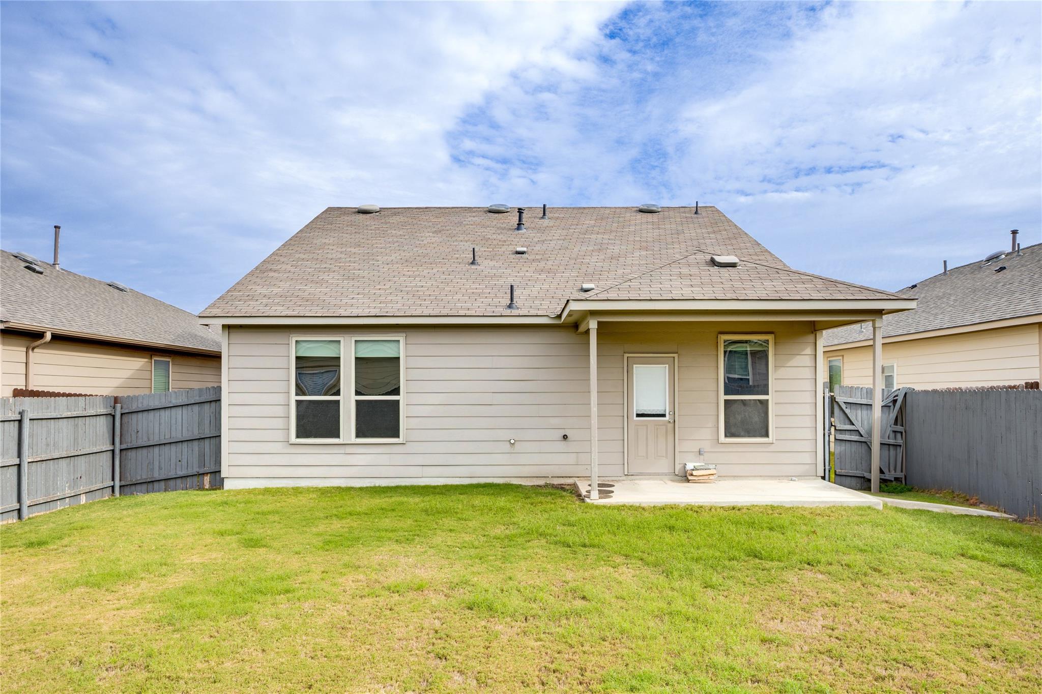 524 Coffee Berry Dr, Georgetown, TX 78626