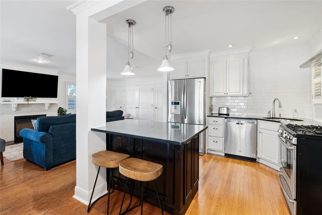 2105 Westover Rd, Austin, TX 78703