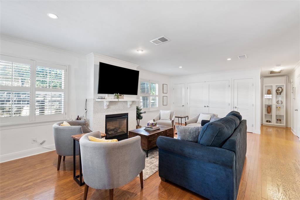 2105 Westover Rd, Austin, TX 78703